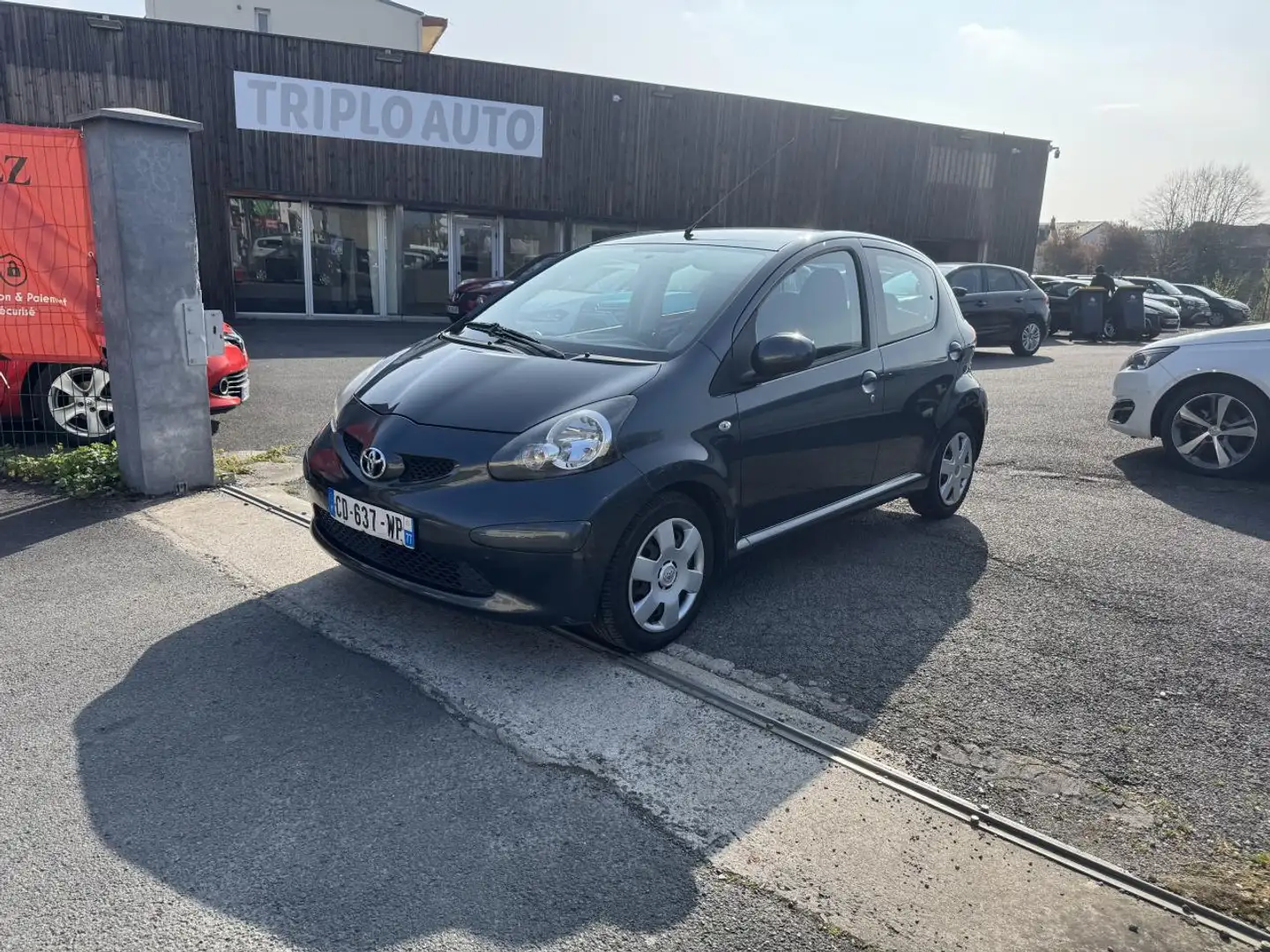 Toyota Aygo Aygo 1.4 D - 54 Confort Gris - 1