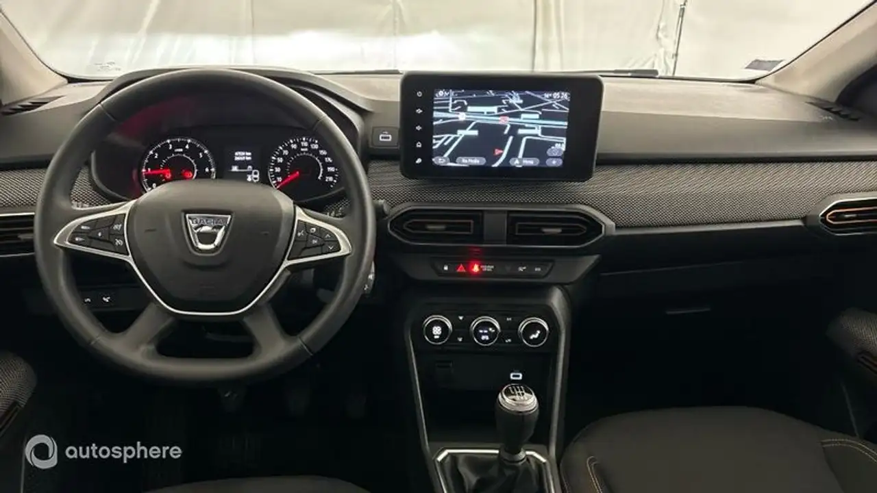 Dacia Sandero Sandero — photo 11