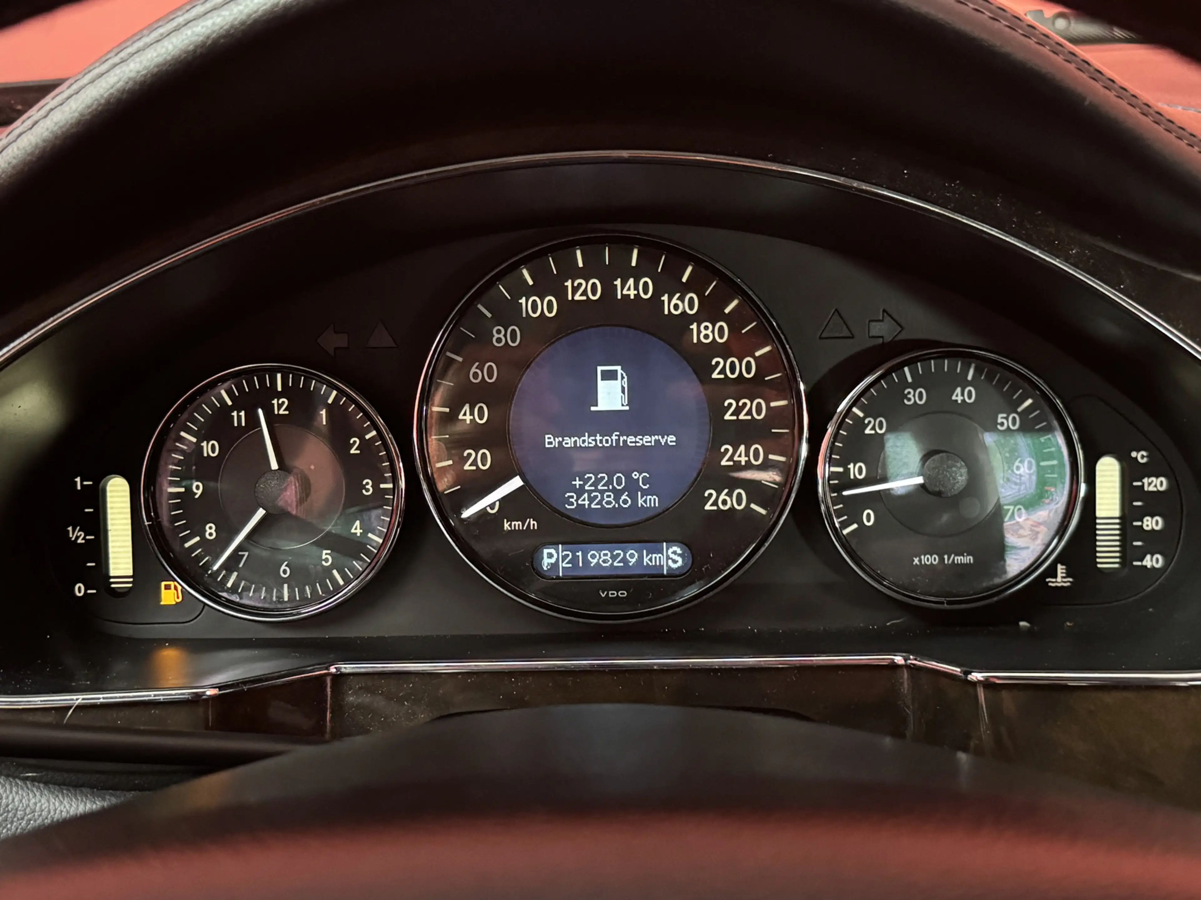 Mercedes-Benz CLS 350 | Nieuw Binnen! | Stoelverwarming | Clima | Automa — photo 12
