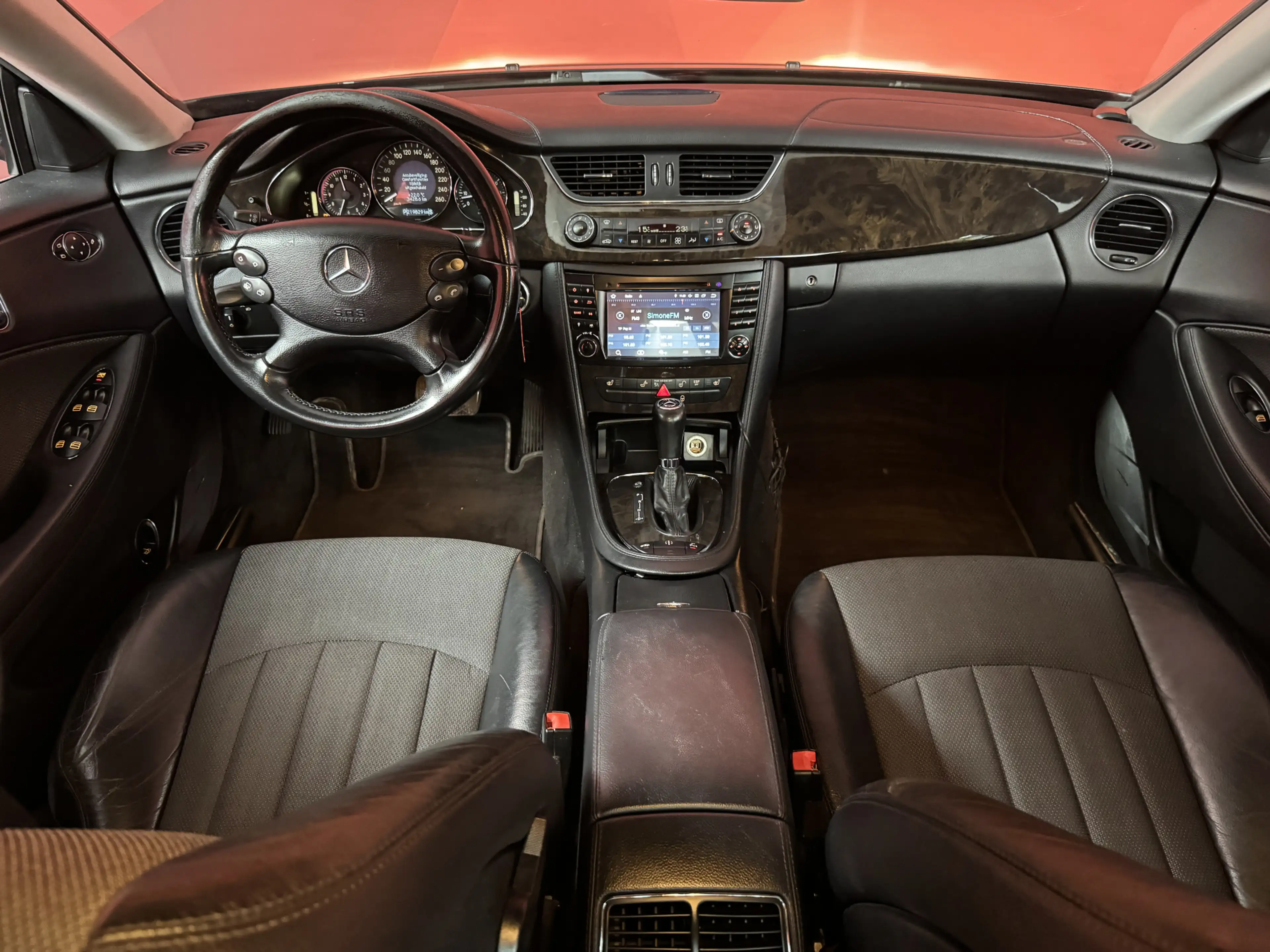 Mercedes-Benz CLS 350 | Nieuw Binnen! | Stoelverwarming | Clima | Automa — photo 9