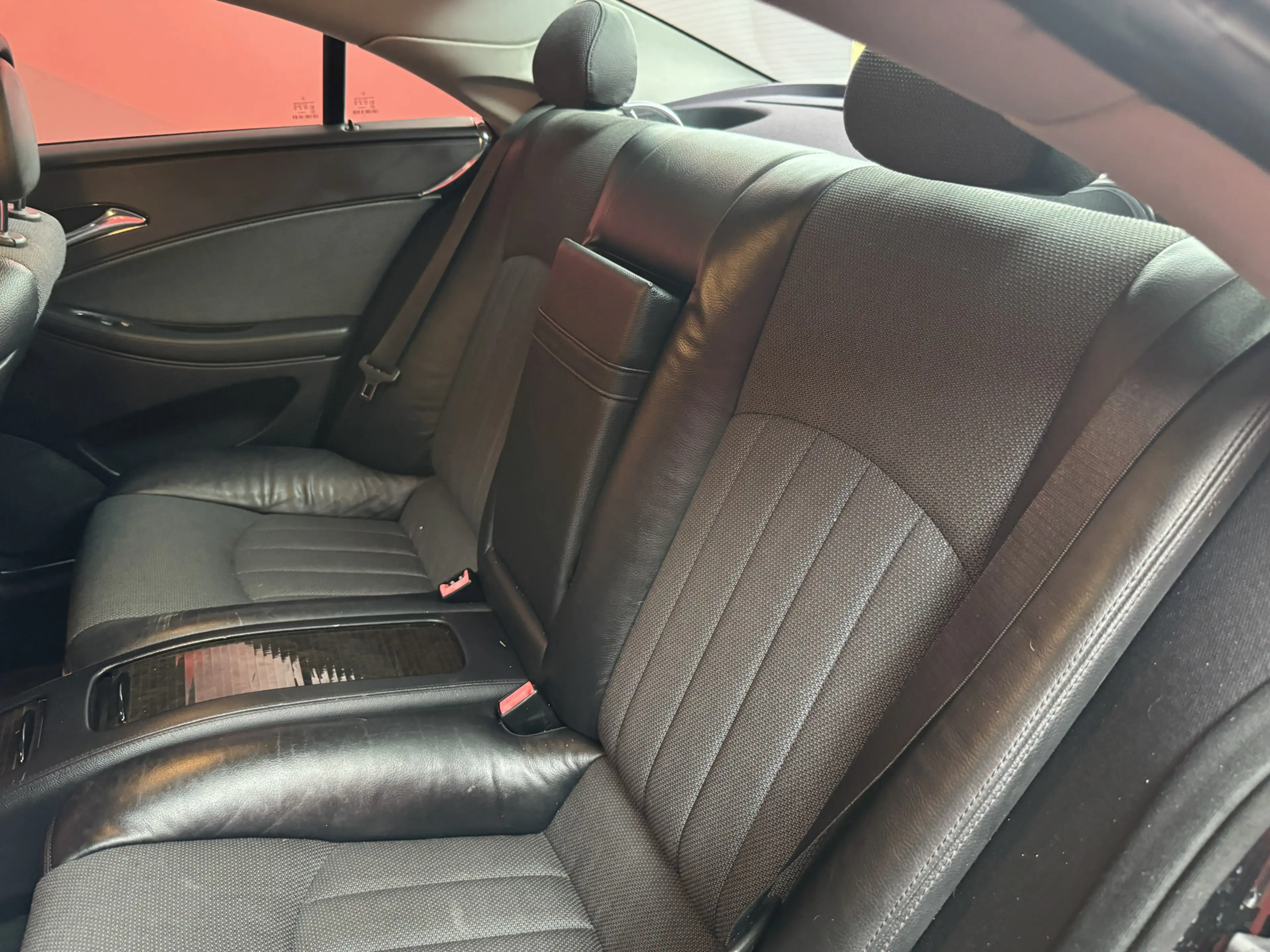 Mercedes-Benz CLS 350 | Nieuw Binnen! | Stoelverwarming | Clima | Automa — photo 8