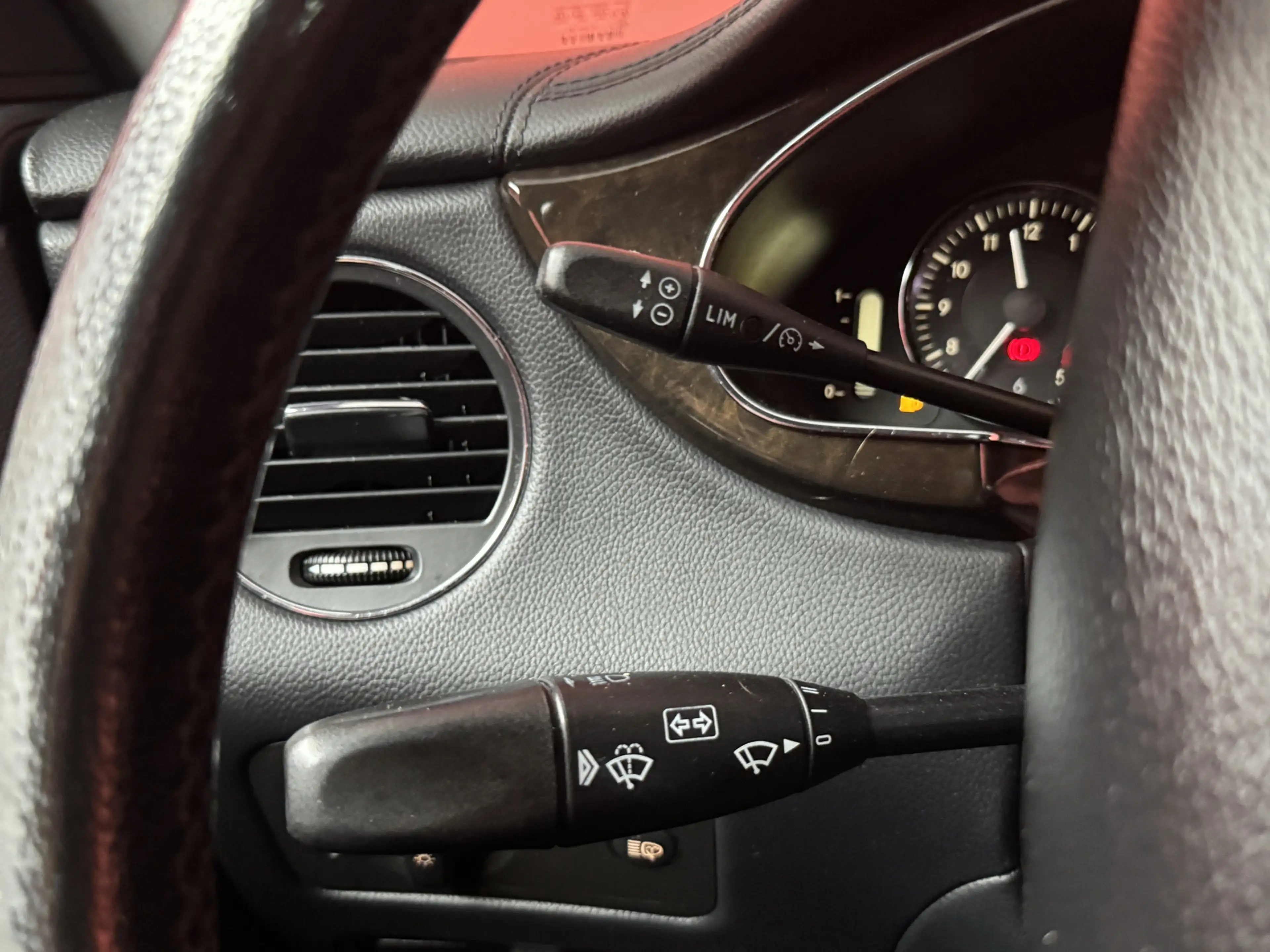Mercedes-Benz CLS 350 | Nieuw Binnen! | Stoelverwarming | Clima | Automa — photo 10