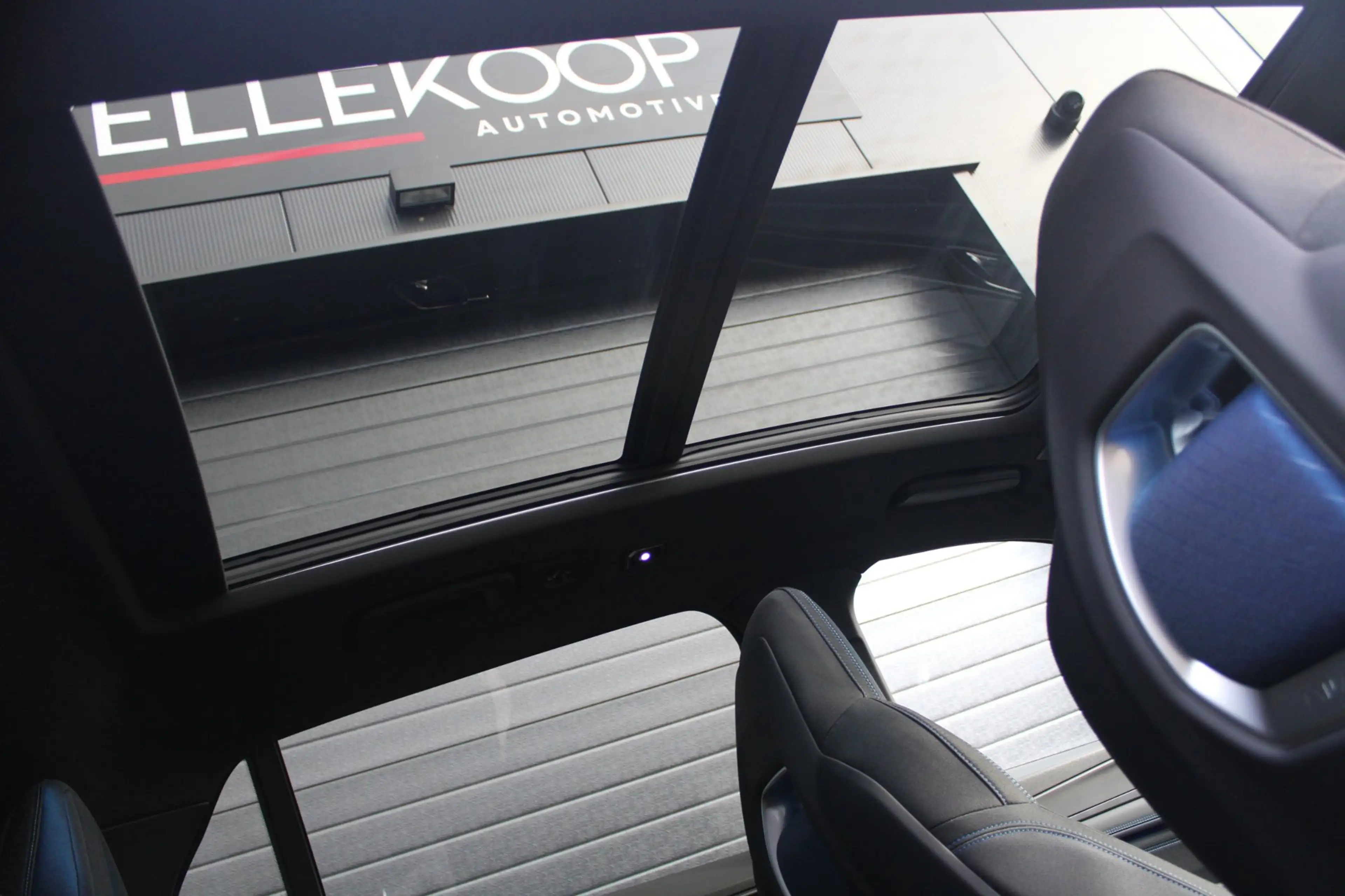 Lynk & Co 01 1.5 PHEV | Trekhaak | Black Pack | Pano | Stuurver — photo 20