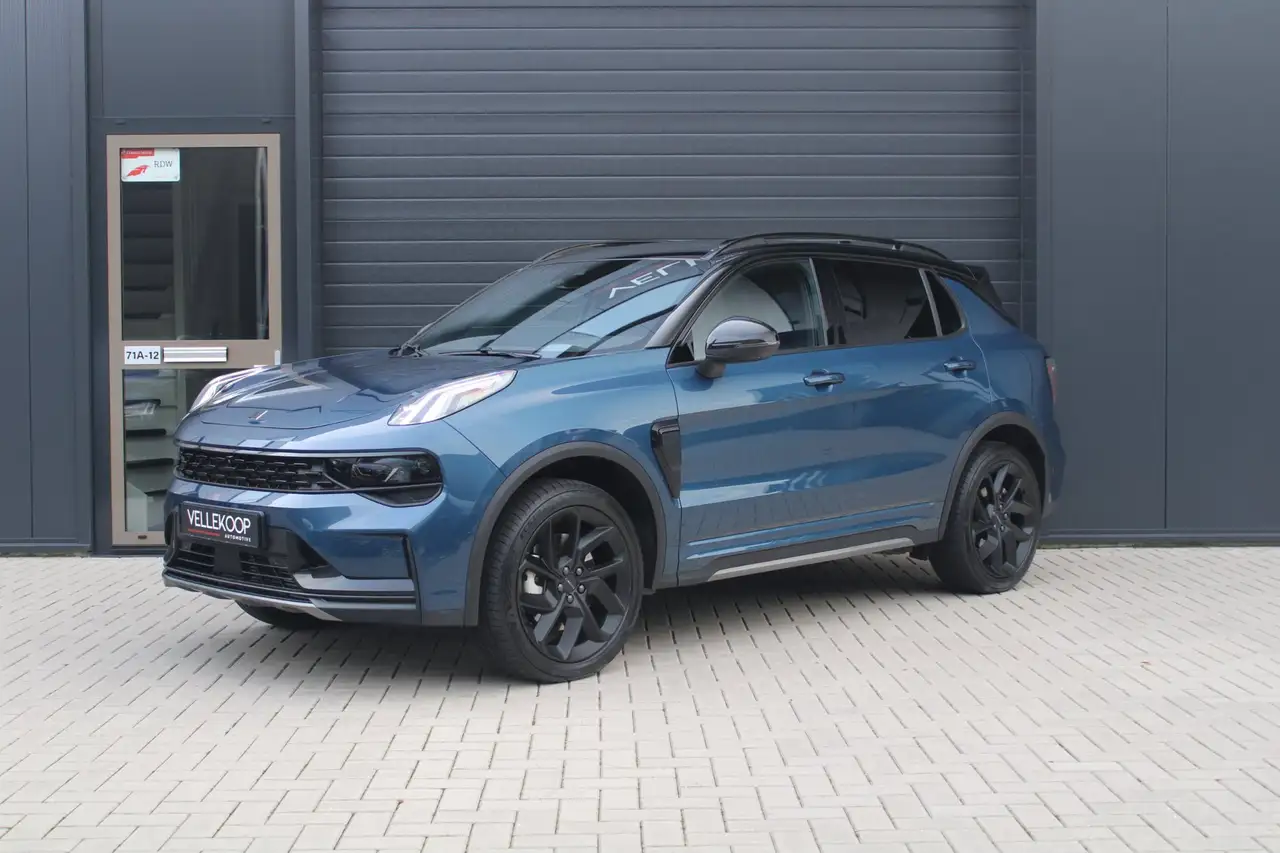 Lynk & Co 01
