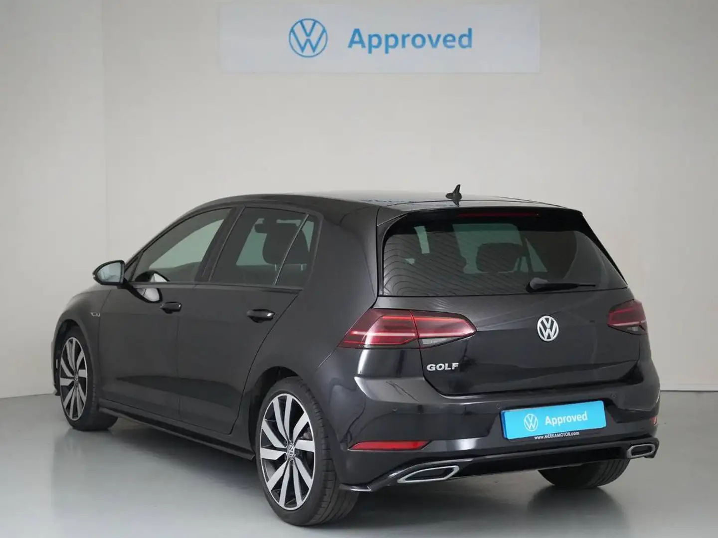Volkswagen Golf 1.5 TSI Evo R-Line DSG7 110kW Noir - 2