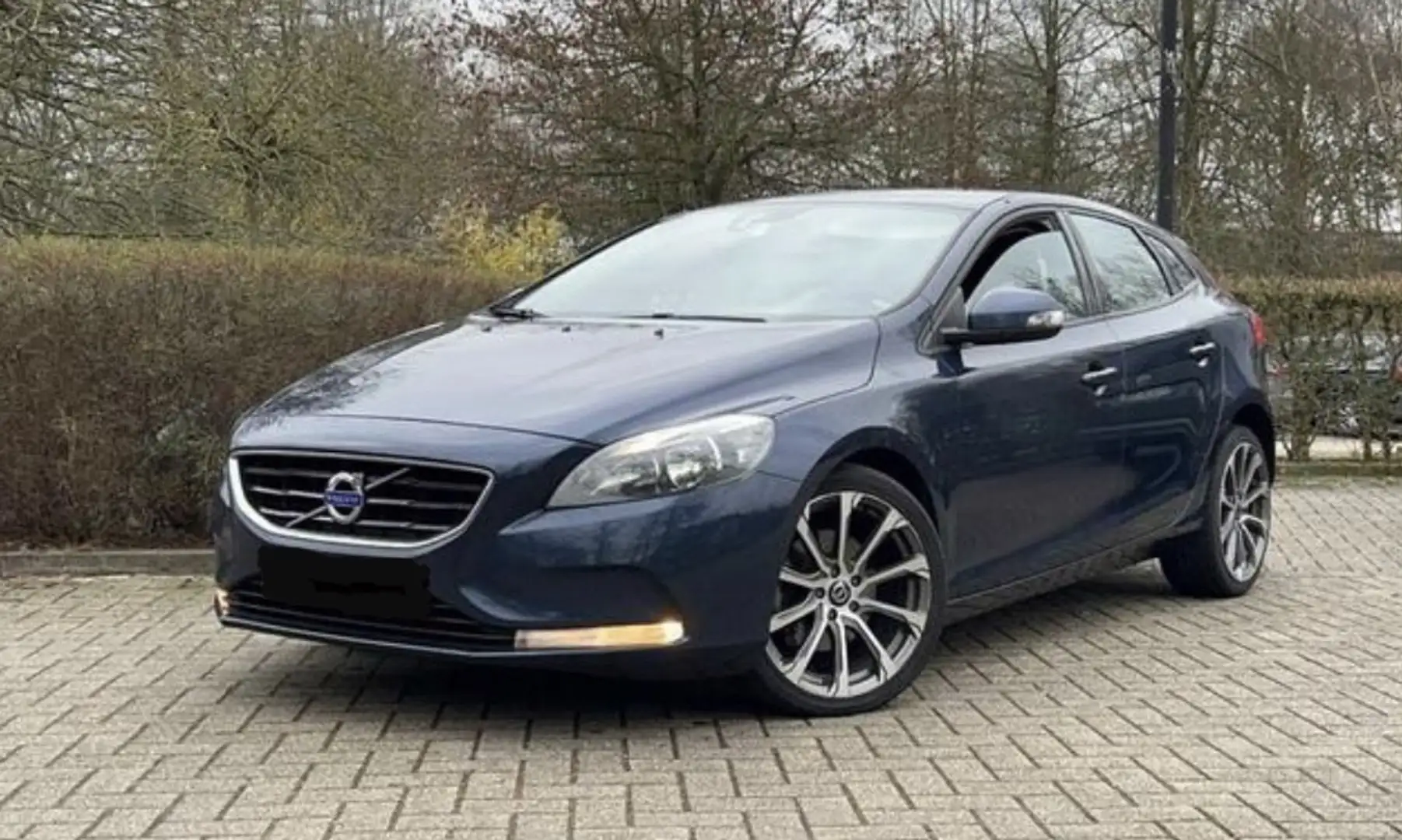 Volvo V40 1.6 D2 Ocean Race Powershift - 1