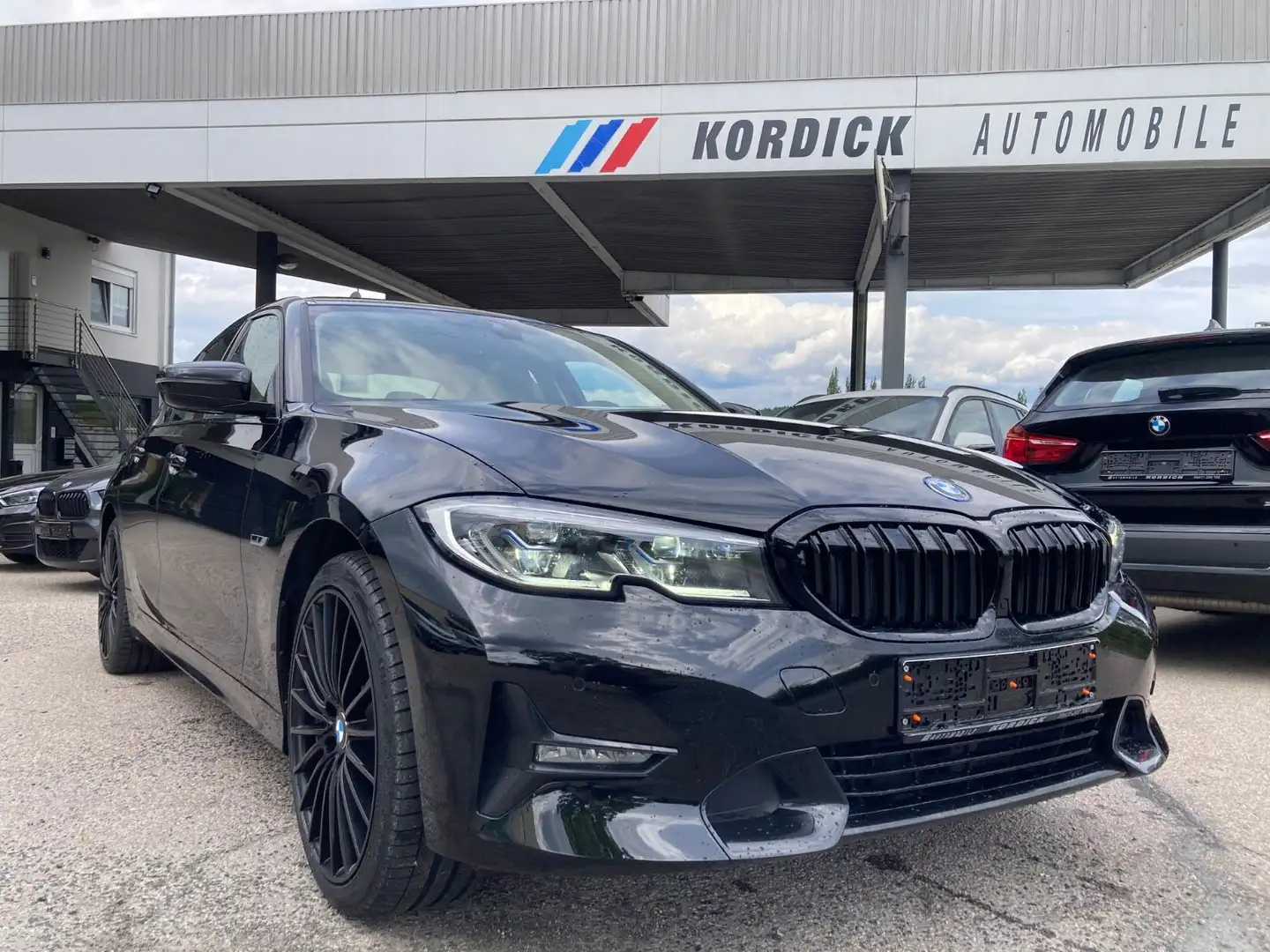 BMW 330 e LIMO G20 "SPORT LINE"/LC"PR"/LASER/ESD/CAM Nero - 1