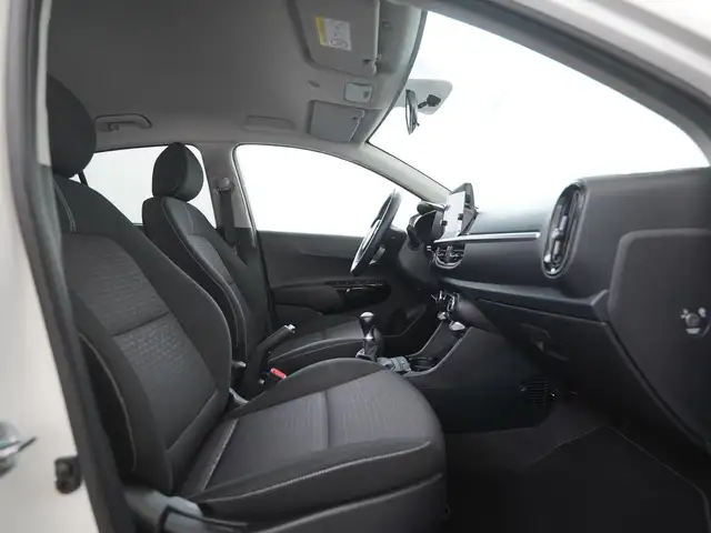 Kia Picanto view 3