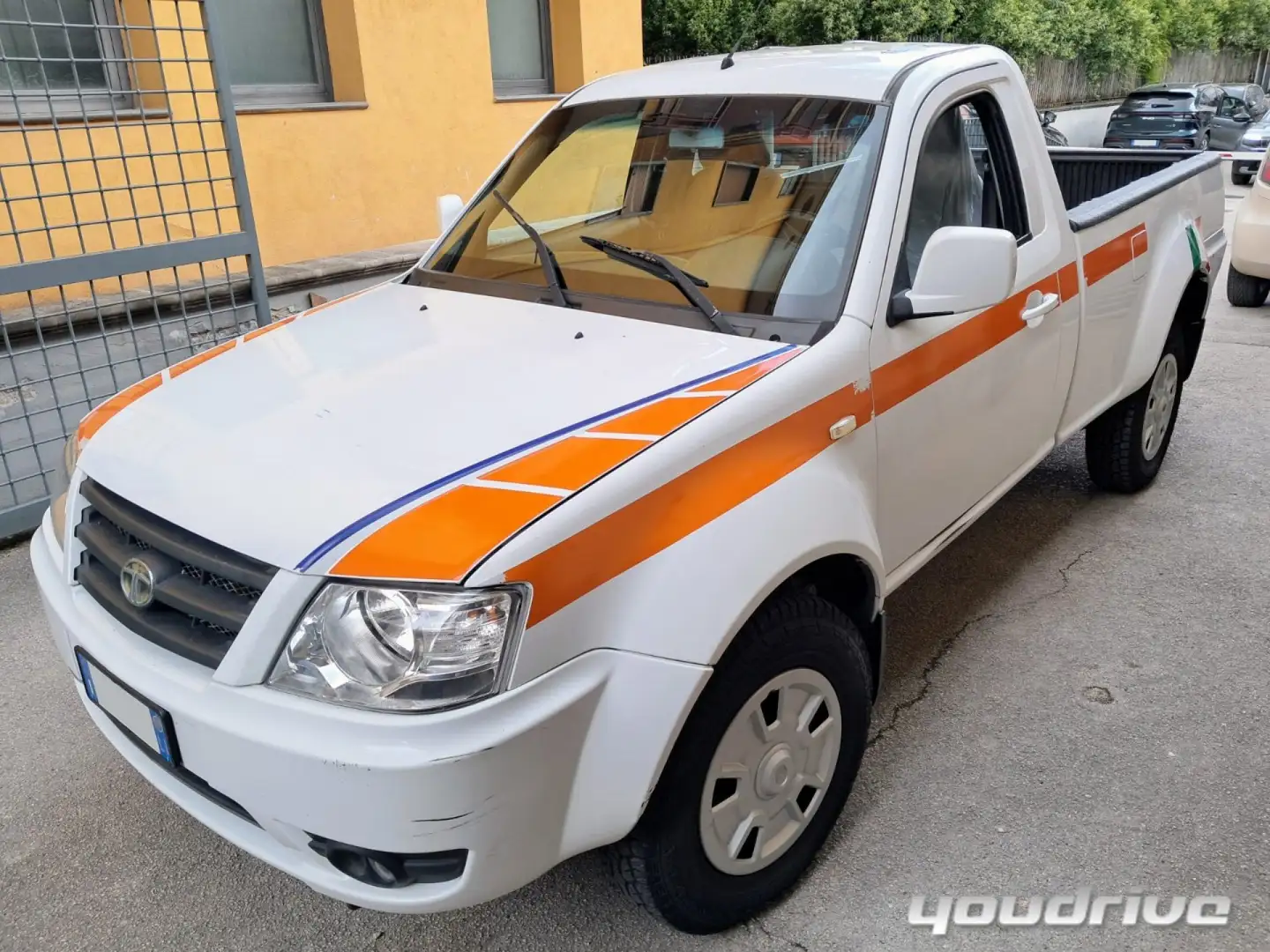 Tata Xenon 2.2 Dicor 4x2 Cassonato KM 72.900 Blanco - 2