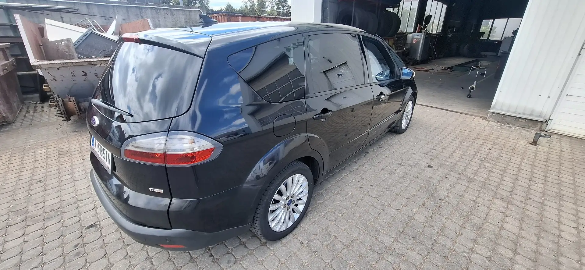 Ford S-Max Titanium 2,0 TDCi DPF - 1