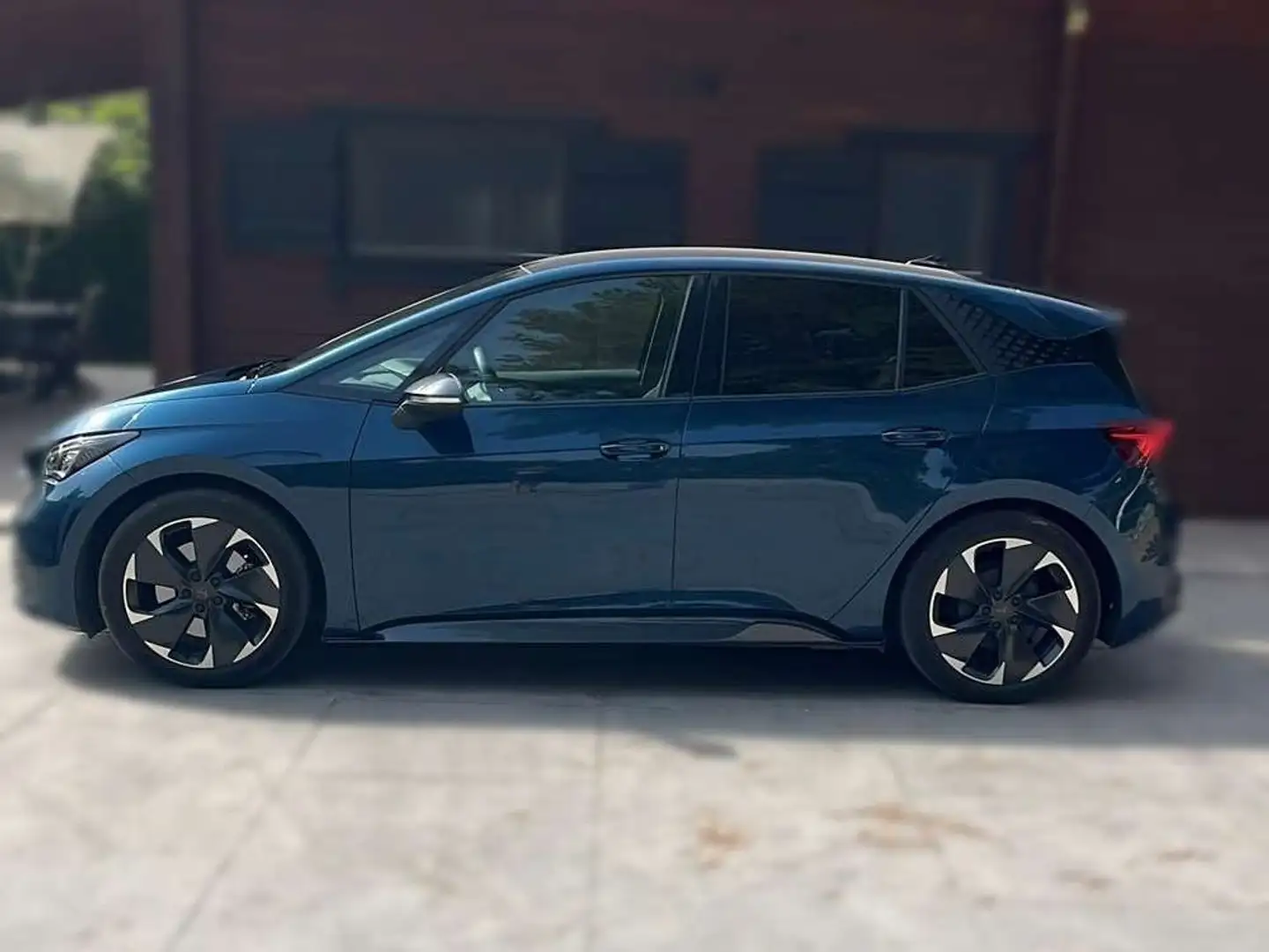 CUPRA Born e-Boost Pack 170kW 59kwh Azul - 2