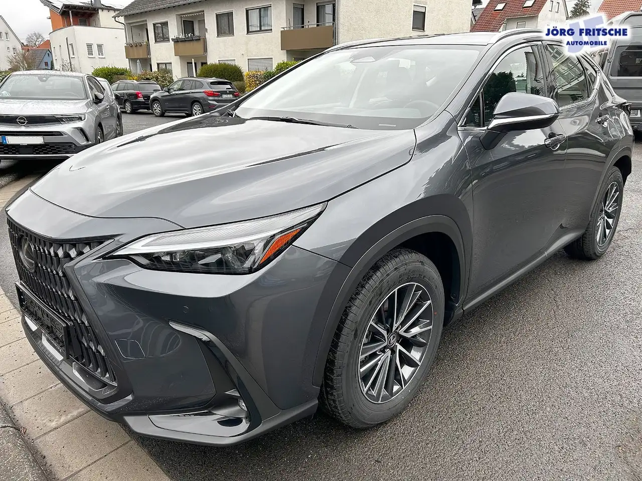 Lexus NX 350h E-Four Business*NAVI*BI-LED*CarPlay* 7