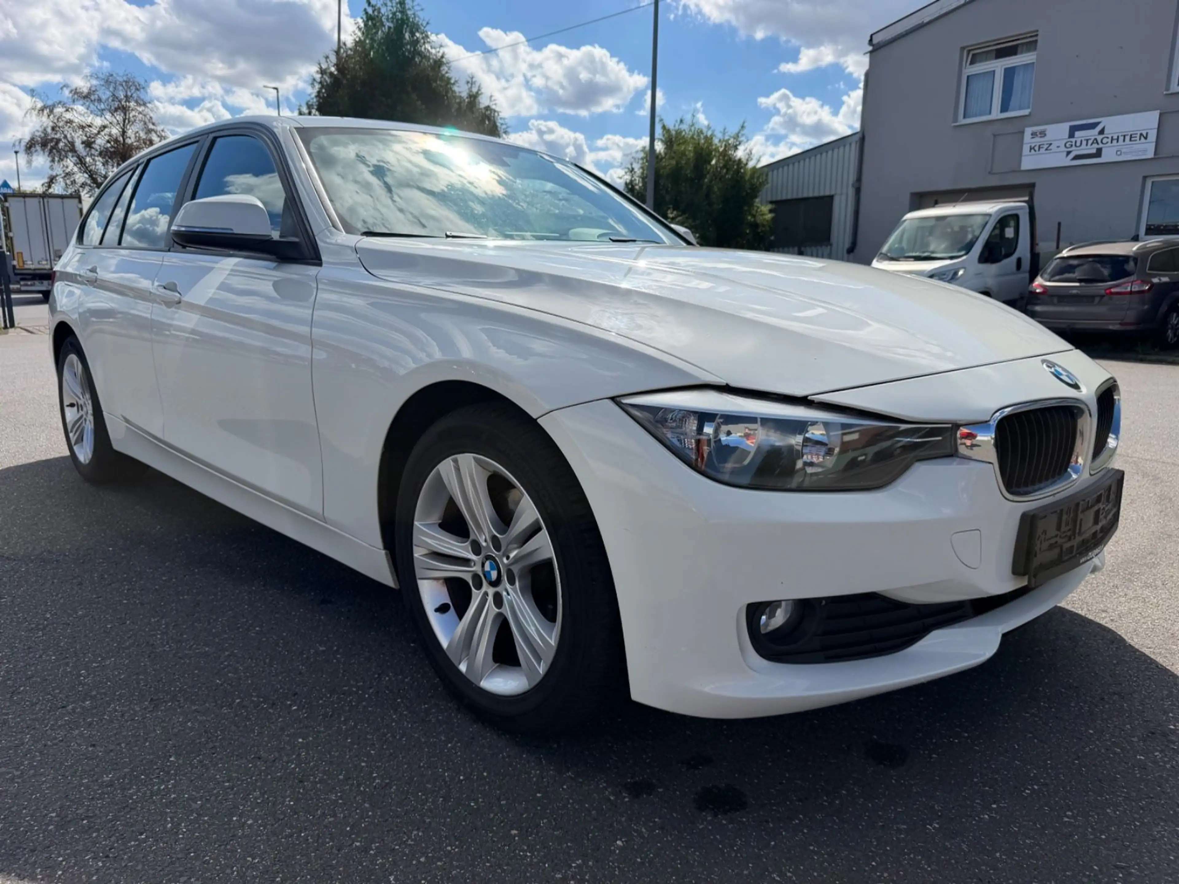 BMW 316 3 Touring 316 d — photo 3