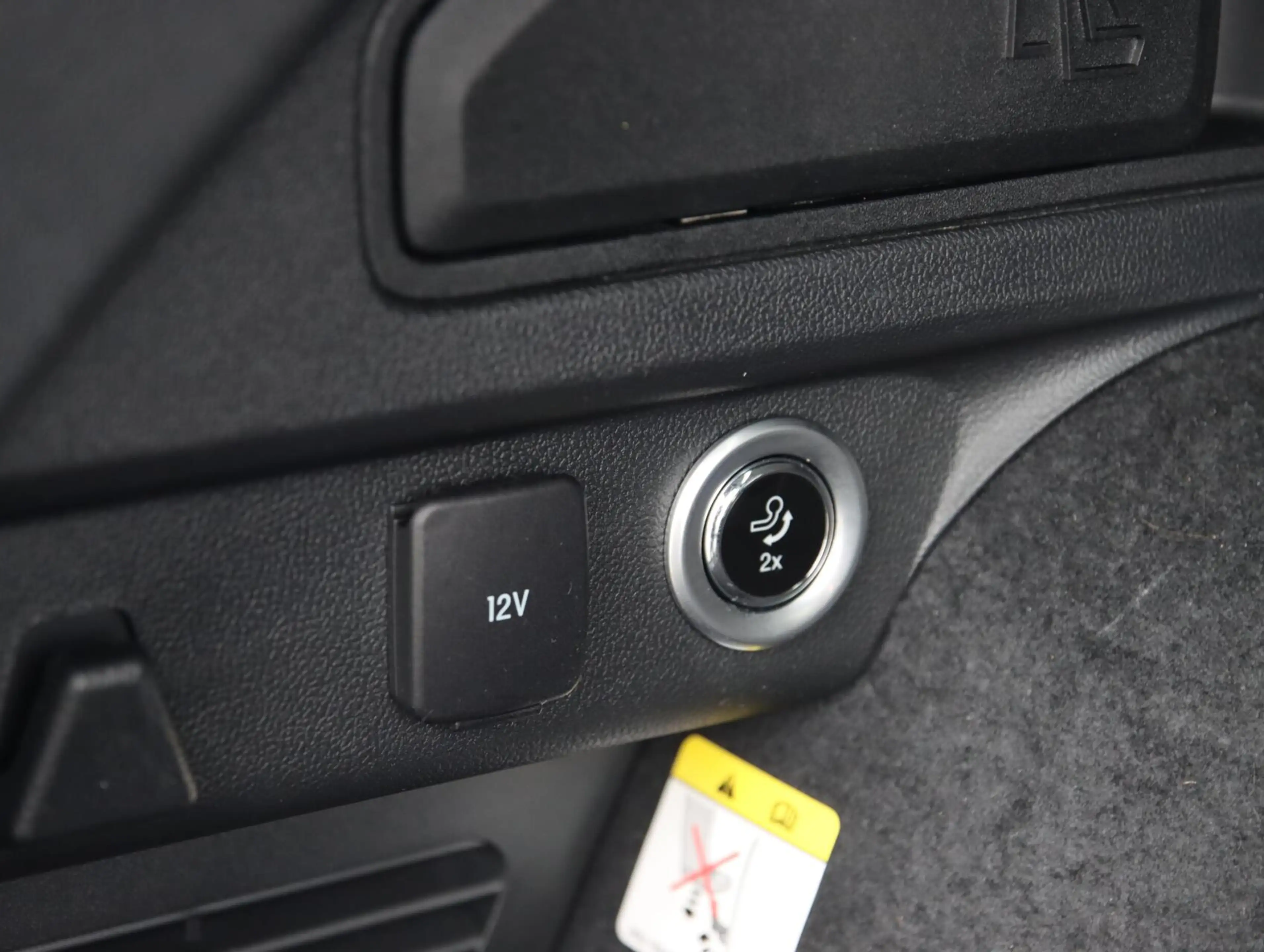 Ford Kuga 2.5 PHEV Titanium X | Trekhaak | SOH 97,5% — photo 33