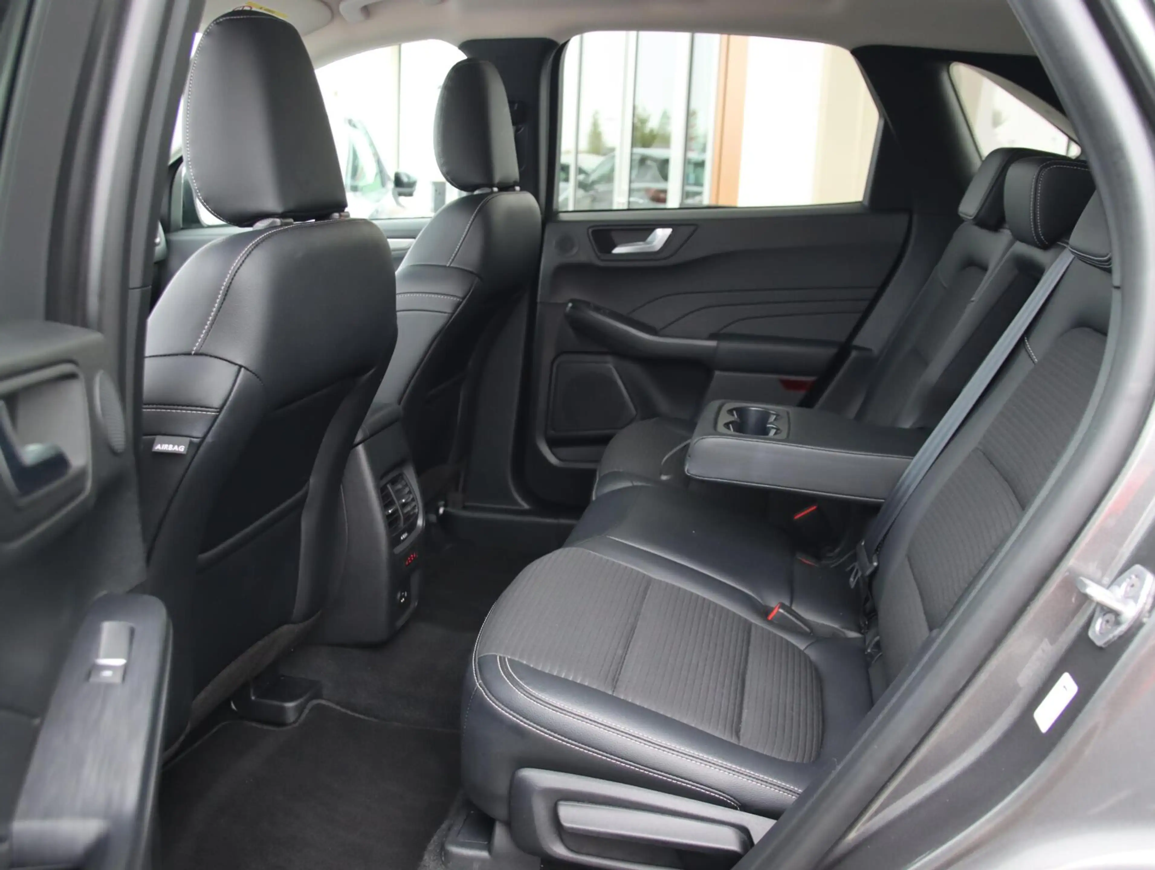Ford Kuga 2.5 PHEV Titanium X | Trekhaak | SOH 97,5% — photo 7