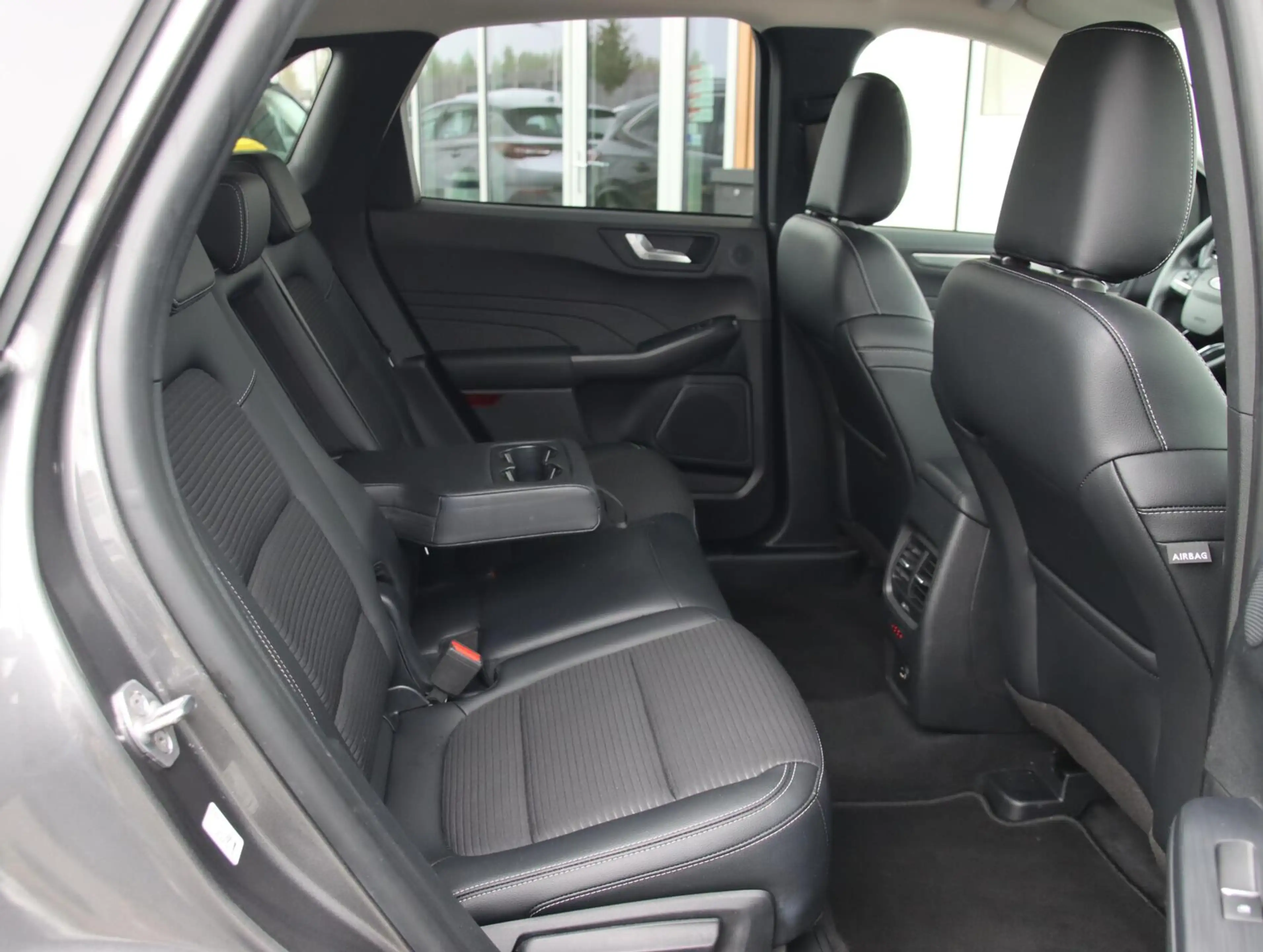 Ford Kuga 2.5 PHEV Titanium X | Trekhaak | SOH 97,5% — photo 35