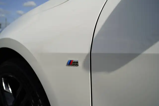 BMW 2 Series view 8