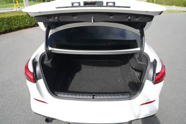 BMW 2 Series view 13