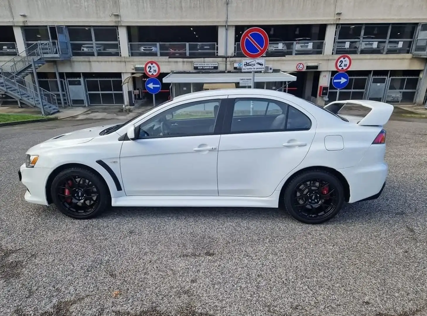 Mitsubishi Lancer Evo Evo X MR Bianco - 2