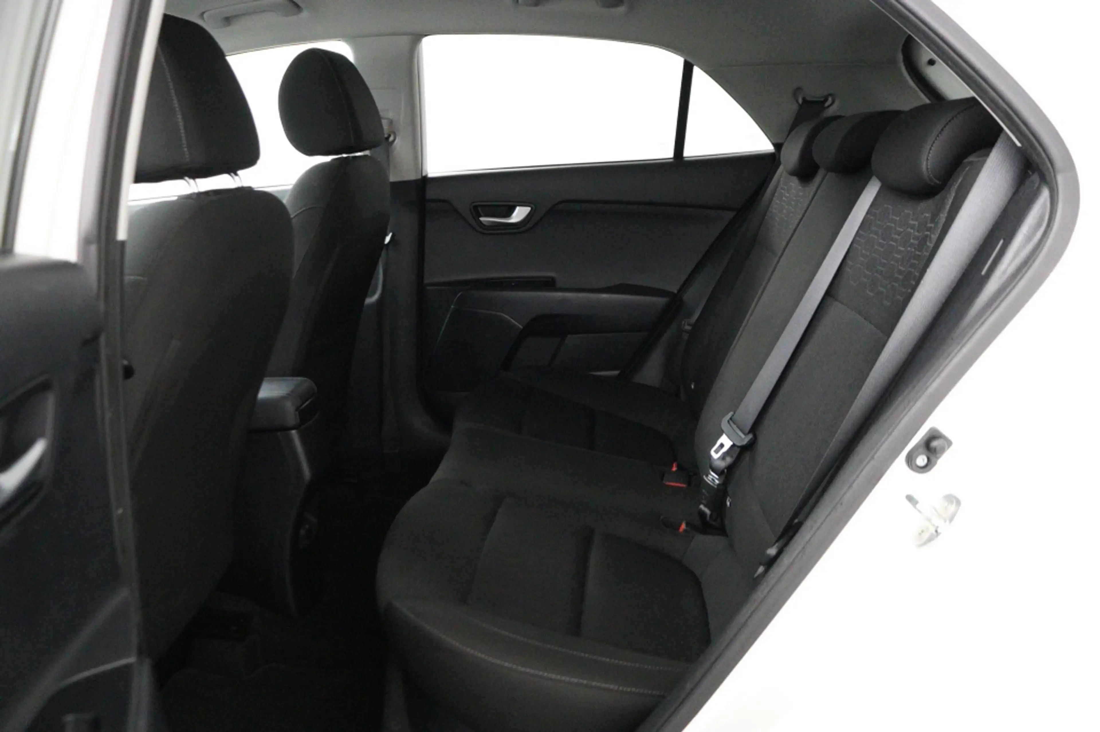 Kia Rio 1.0 TGDI Dynamic Plus Line — photo 5