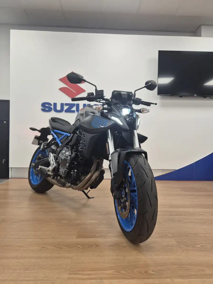 Suzuki GSX 8S Noir - 1