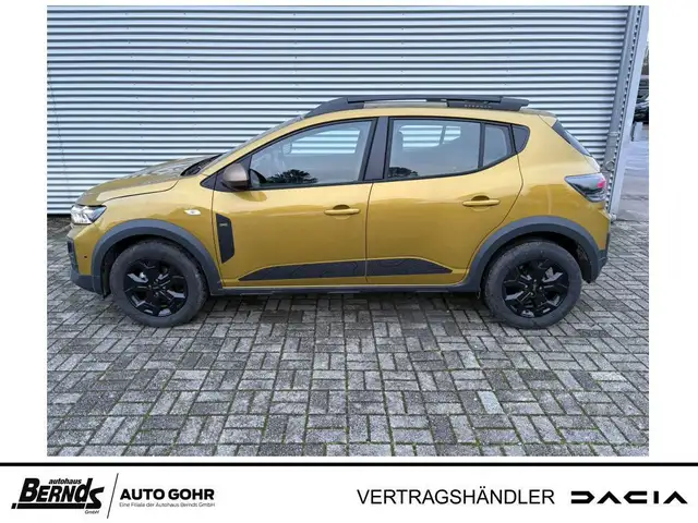 Dacia Sandero view 2