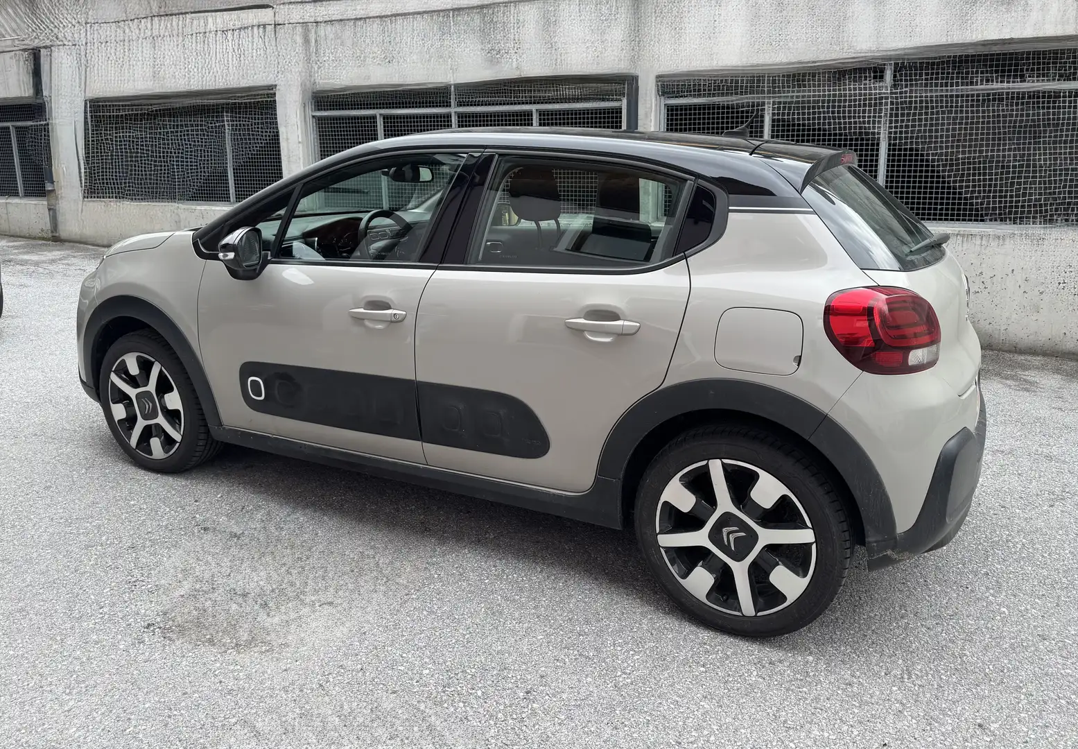 Citroen C3 PureTech 82 5-Gang-Manuell Feel - 2
