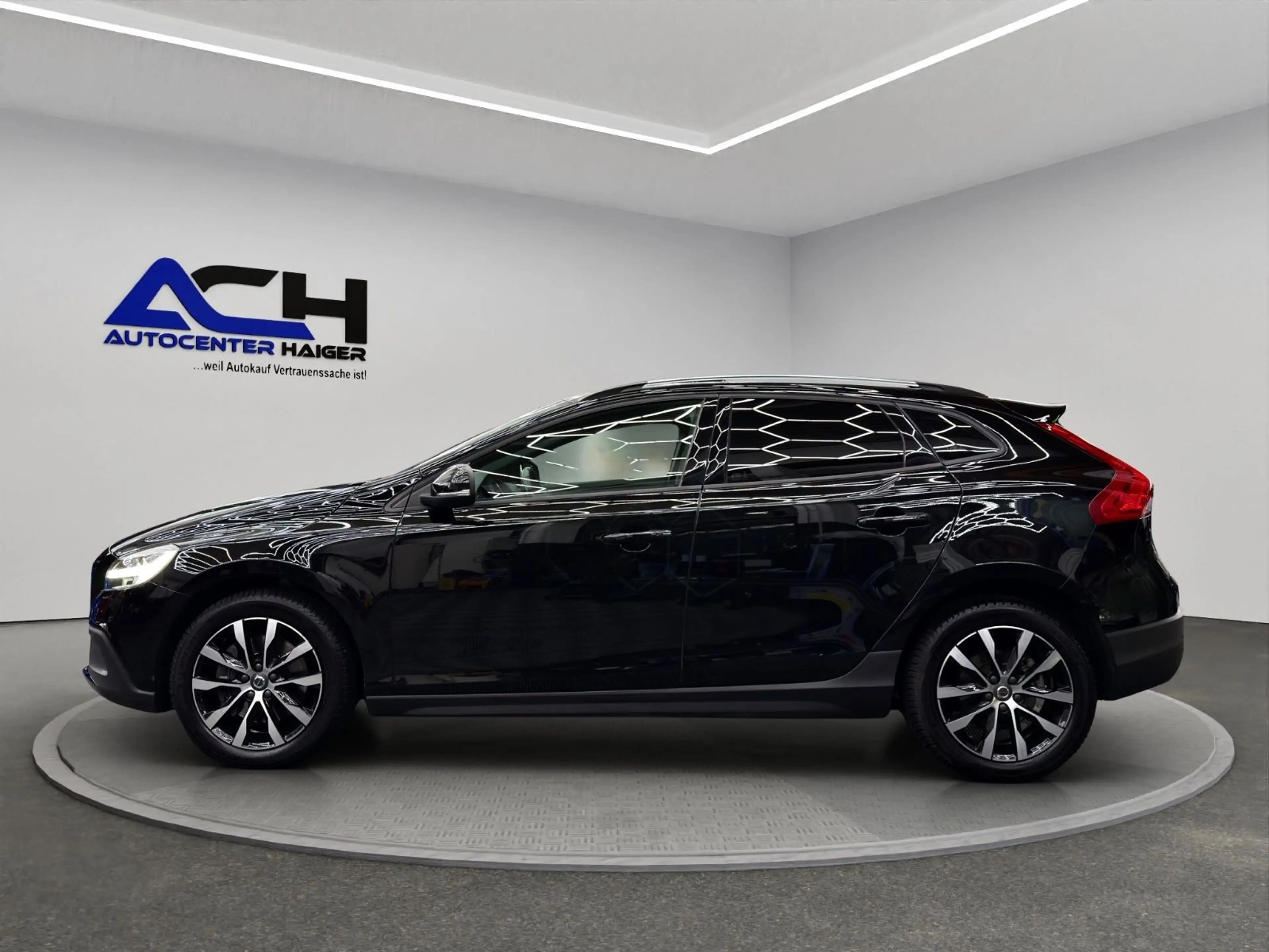 Volvo V40 Cross Country T3 Automatik GARANTIE — photo 3