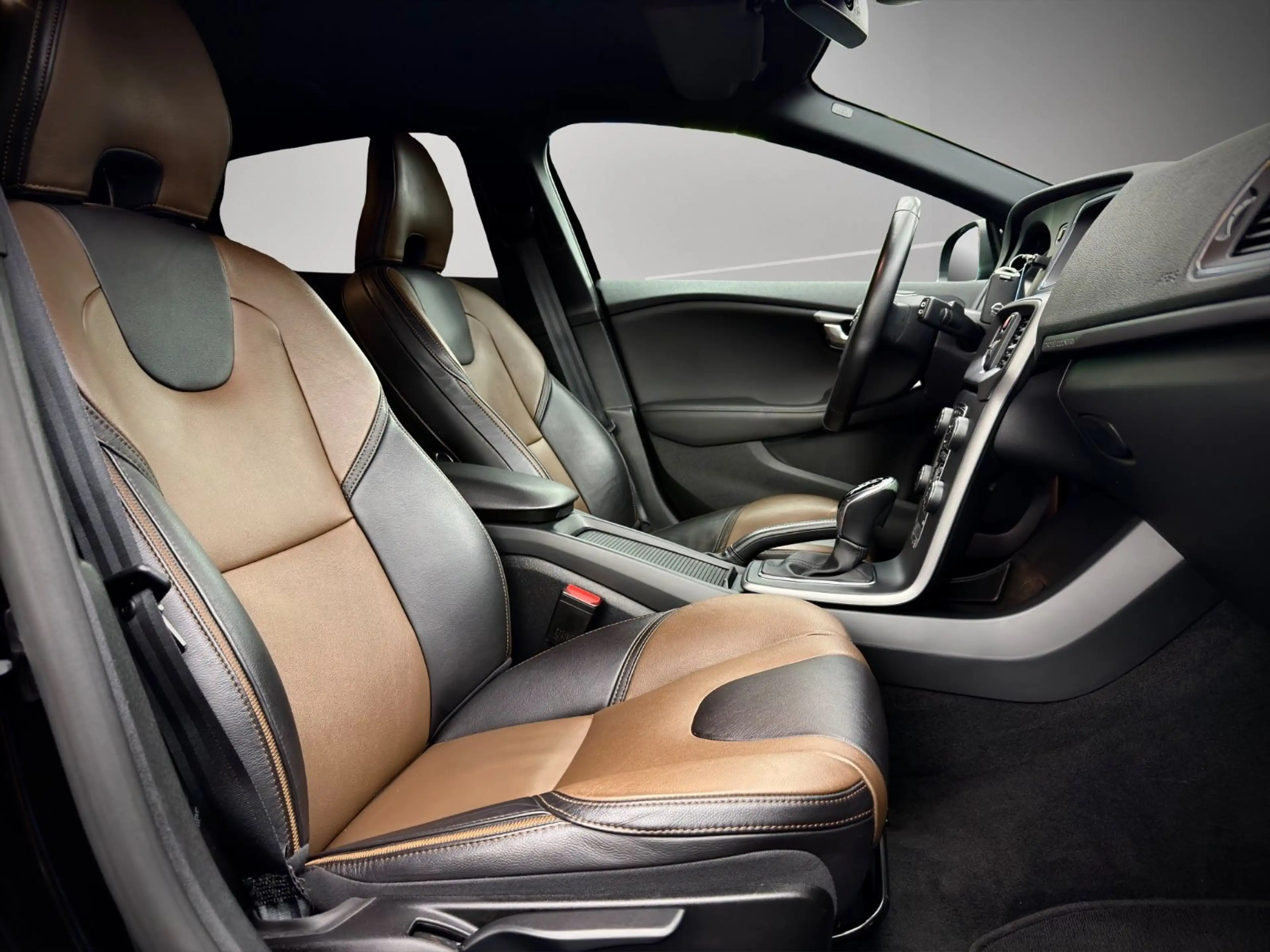 Volvo V40 Cross Country T3 Automatik GARANTIE — photo 9