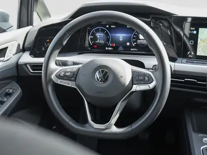 Annonce voiture d'occasion Volkswagen Golf - CARADIZE