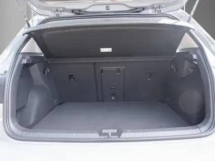 Annonce voiture d'occasion Volkswagen Golf - CARADIZE