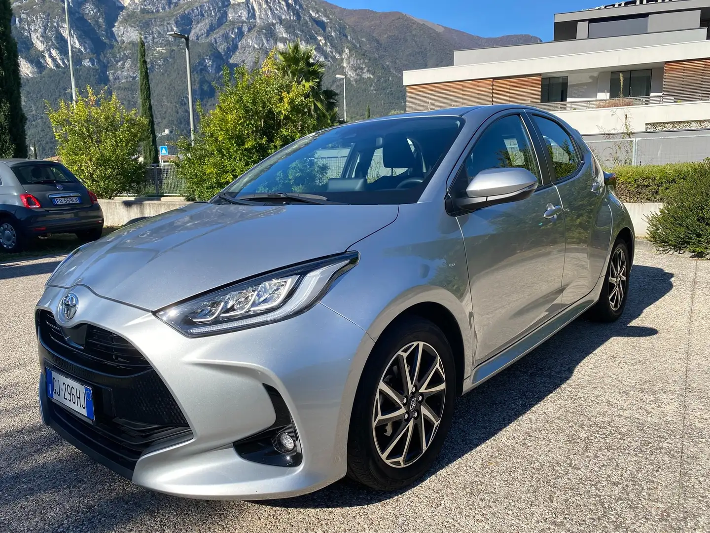 Toyota Yaris 1.0 Active - Probabilmente LA MIGLIORE !!! Argento - 1