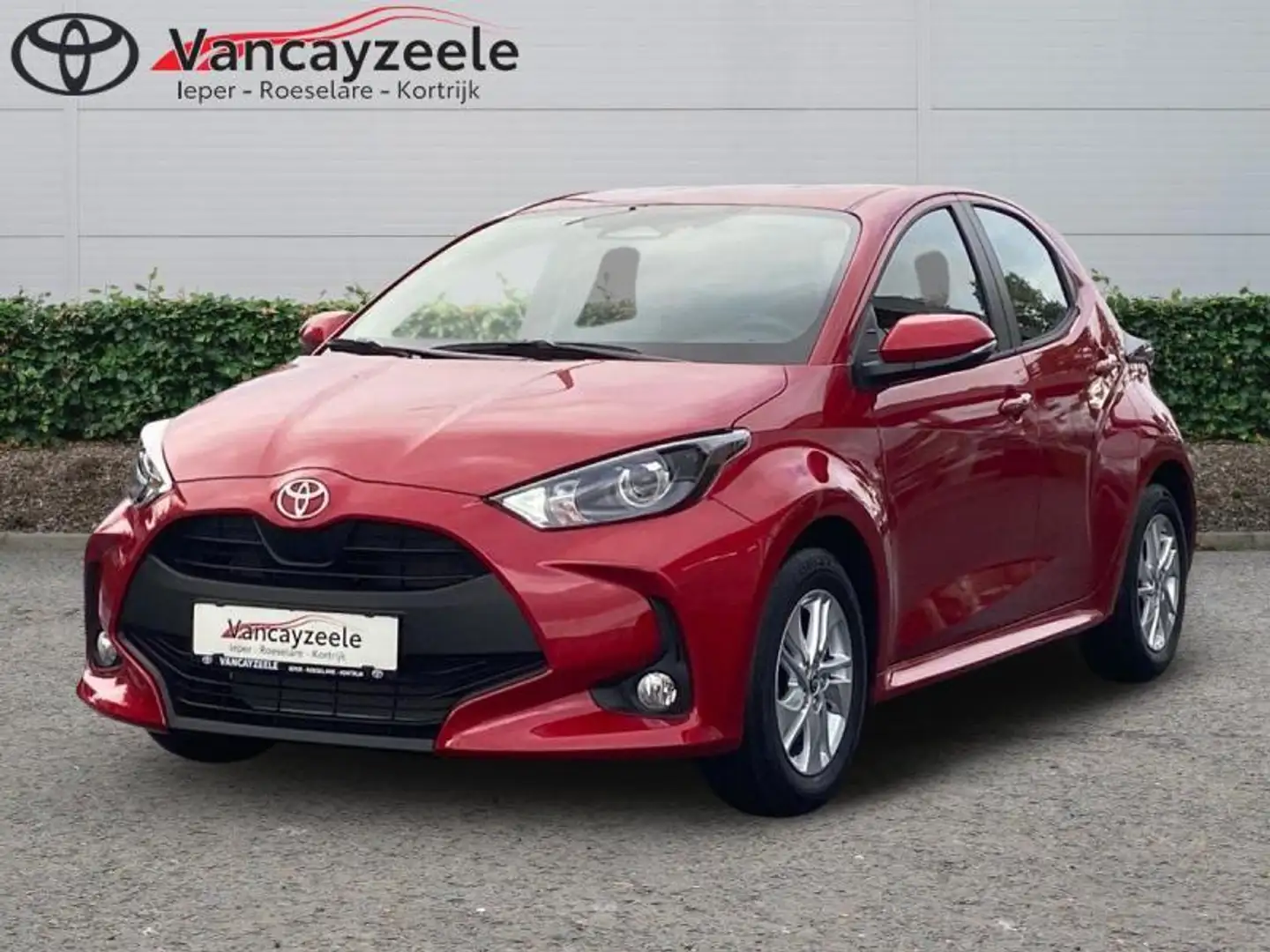 Toyota Yaris Dynamic+cam+bluetooth+applecarplay&androidauto Rot - 1