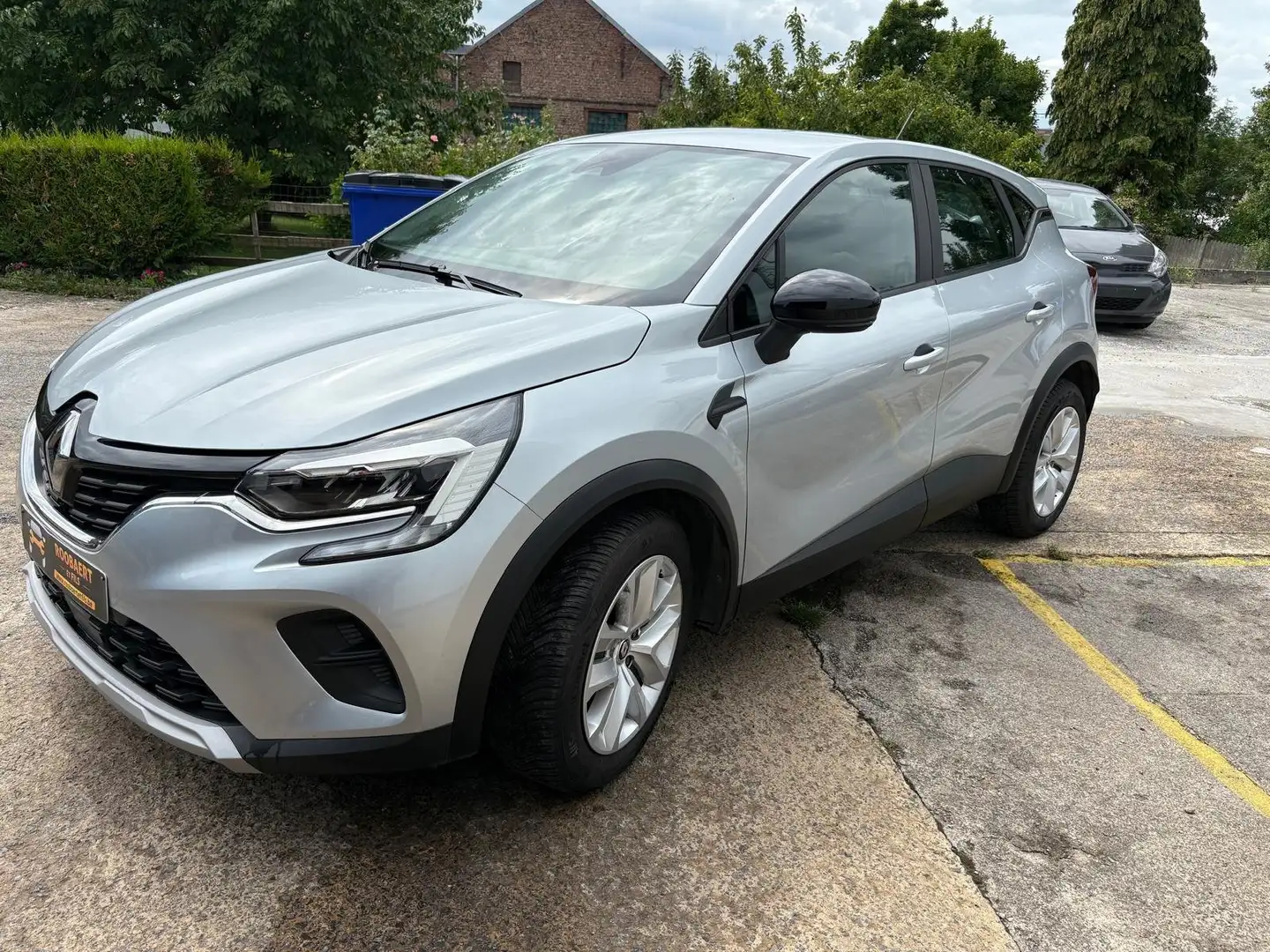Renault Captur Captur 1.0 TCe Corporate avec 1 an 1/2 de garantie Silber - 1