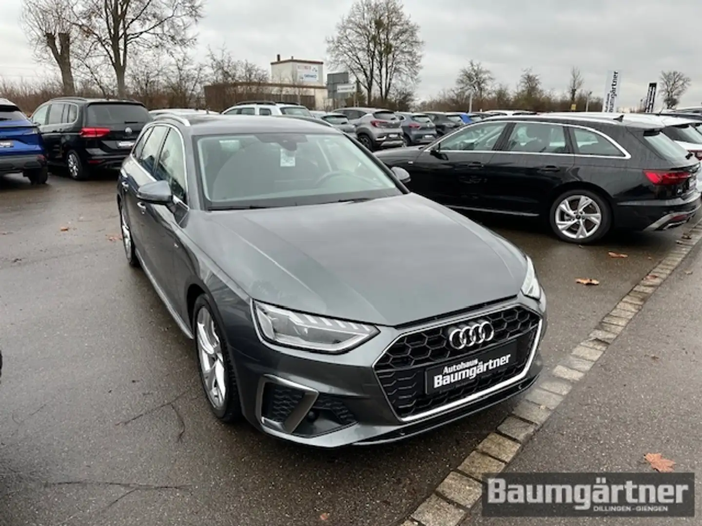 Audi A4 Avant 40 TFSI S-Line S-Tronic Sitzh./ACC/LED/PDC Grau - 2