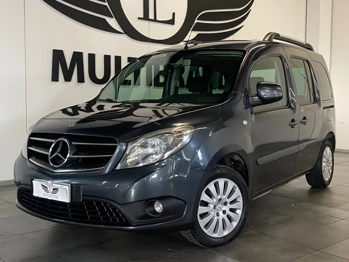 Mercedes-Benz Citan 1.5 CDI 109 CV KOMBI TREND 90CV 5 POSTI PERFETTO Grijs - 1