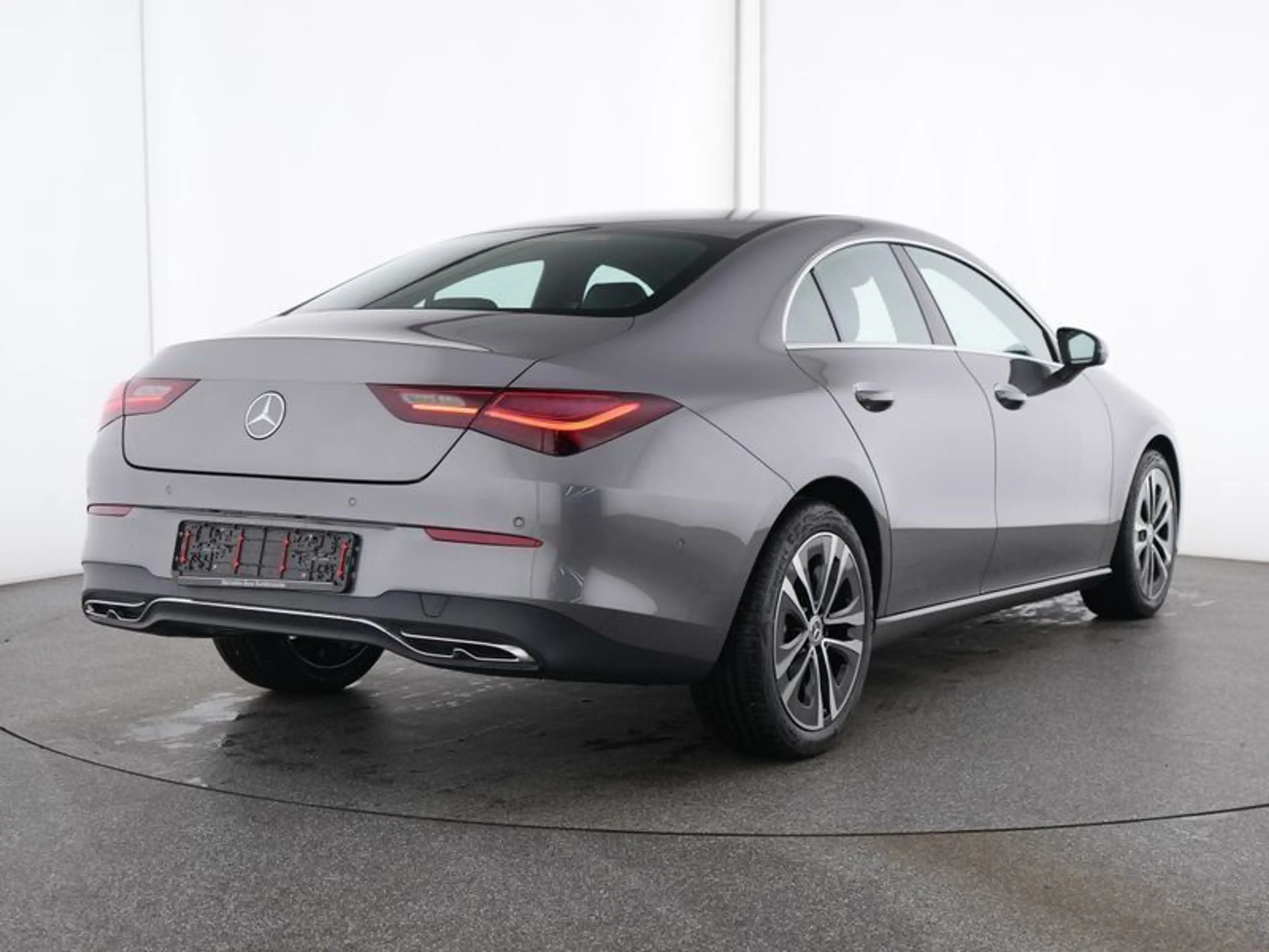 Mercedes-Benz CLA 180 7GDCT PROGRESSIVE ADVANCED WINTER KAMERA — photo 3