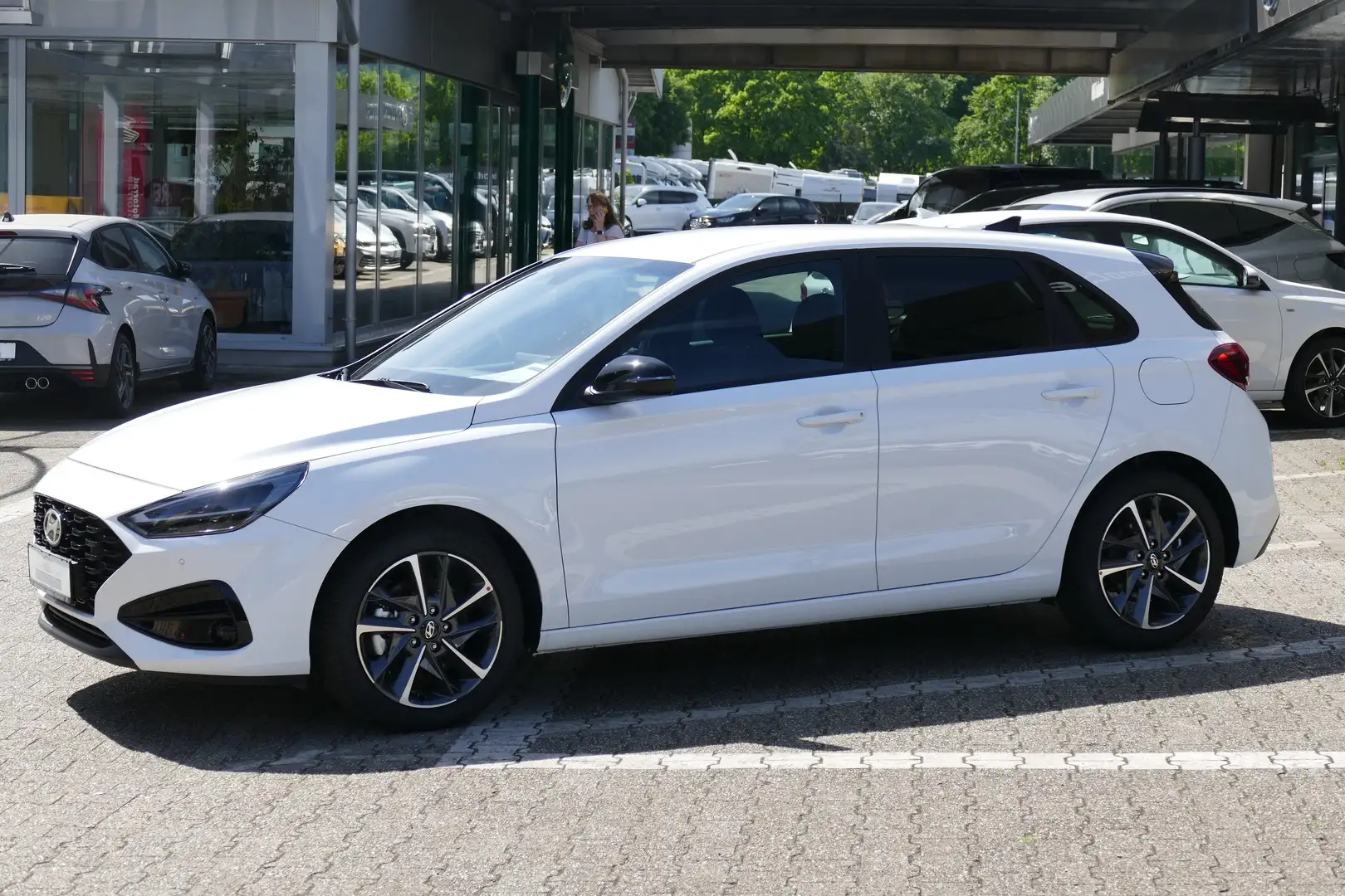 Hyundai i30 1.0 T-GDI Advantage Weiß - 1