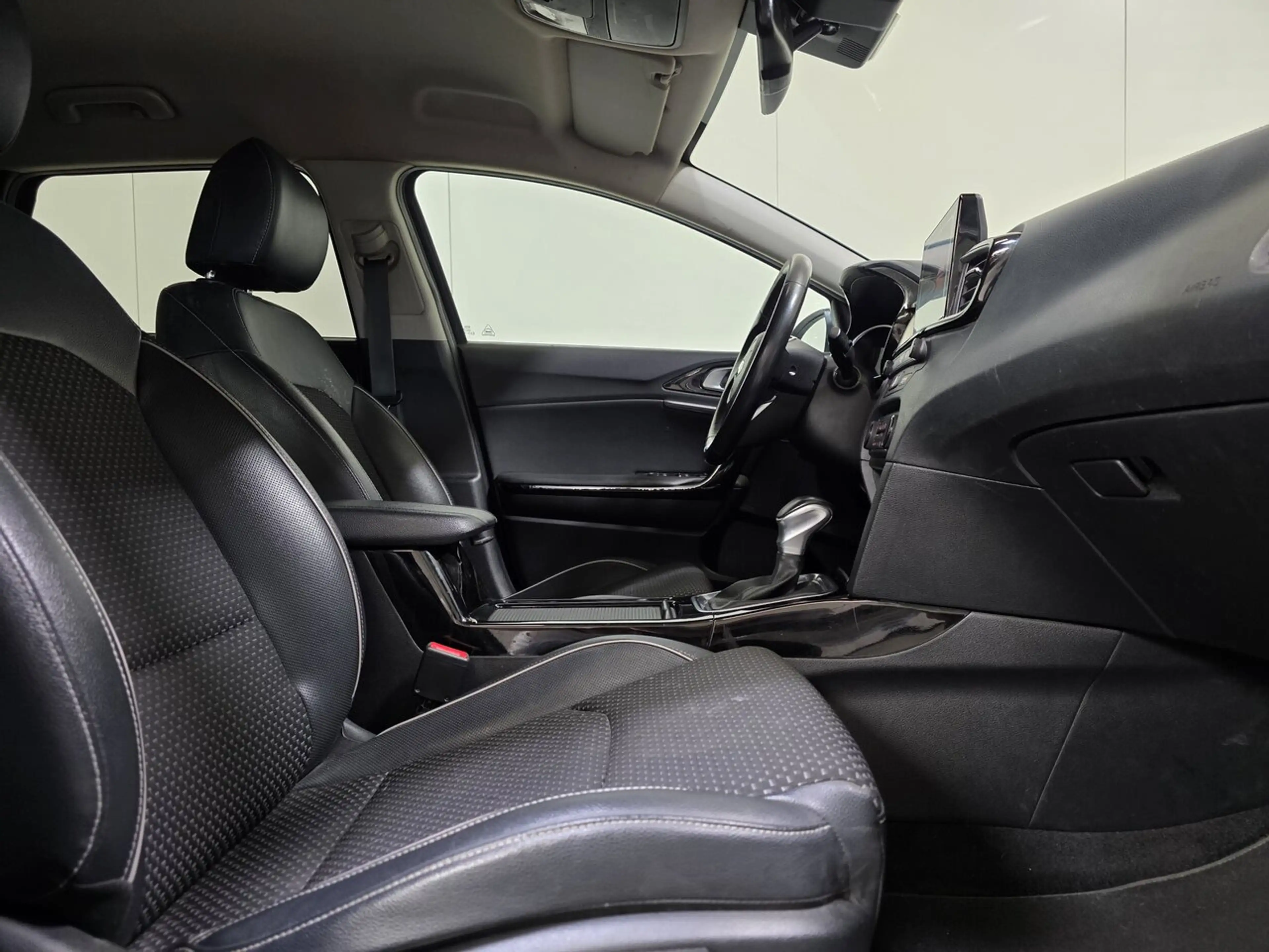 Kia Ceed SW / cee'd SW SW 1.4 Benzine Autom. - Apple CarPlay - Export! — photo 2