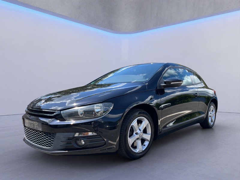 Volkswagen Scirocco 2.0 TSI 155 kW Klima/SHZ/PDC/Navi/