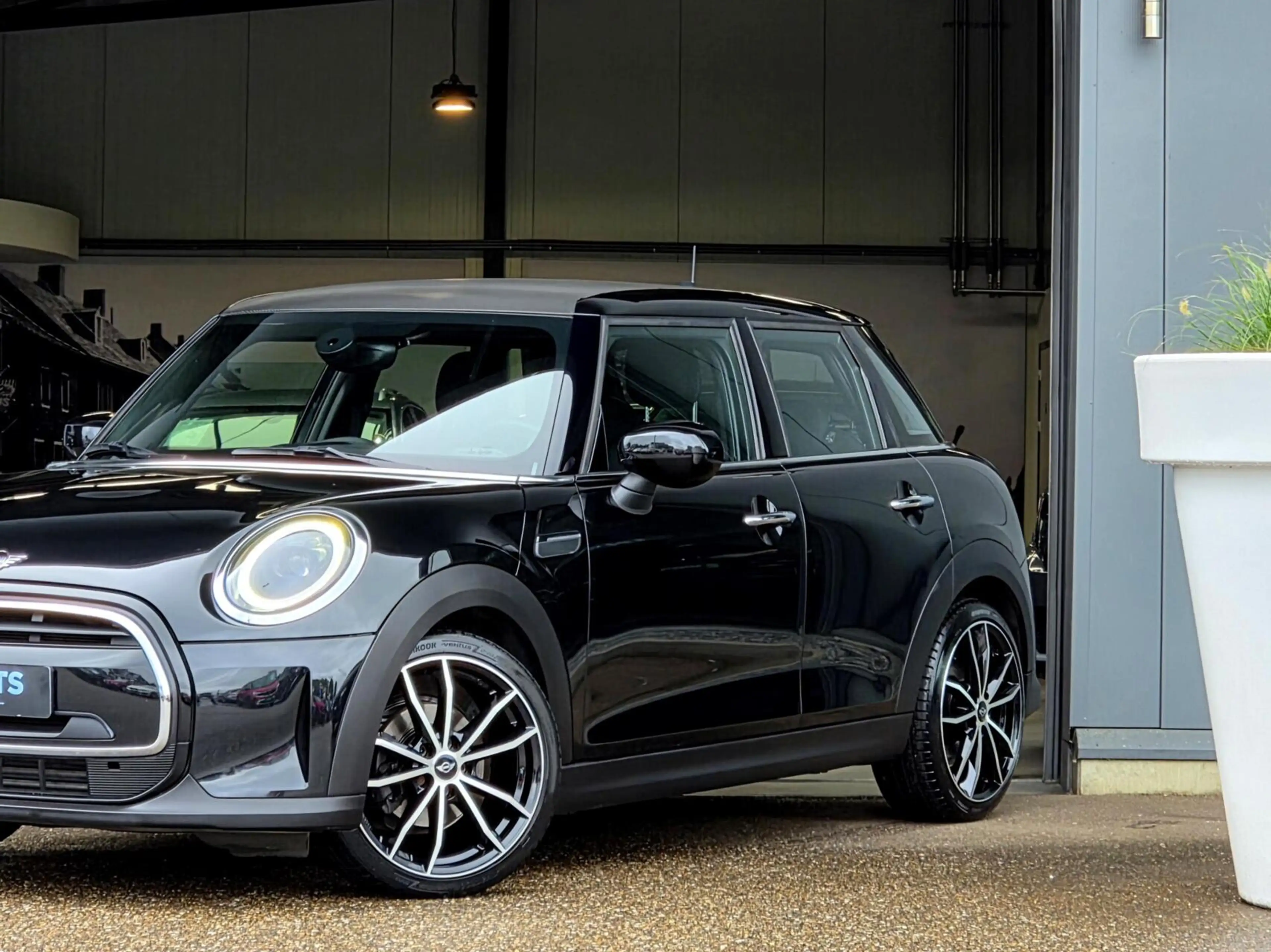 MINI One 5-Deurs 1.5 Business Edition — photo 7