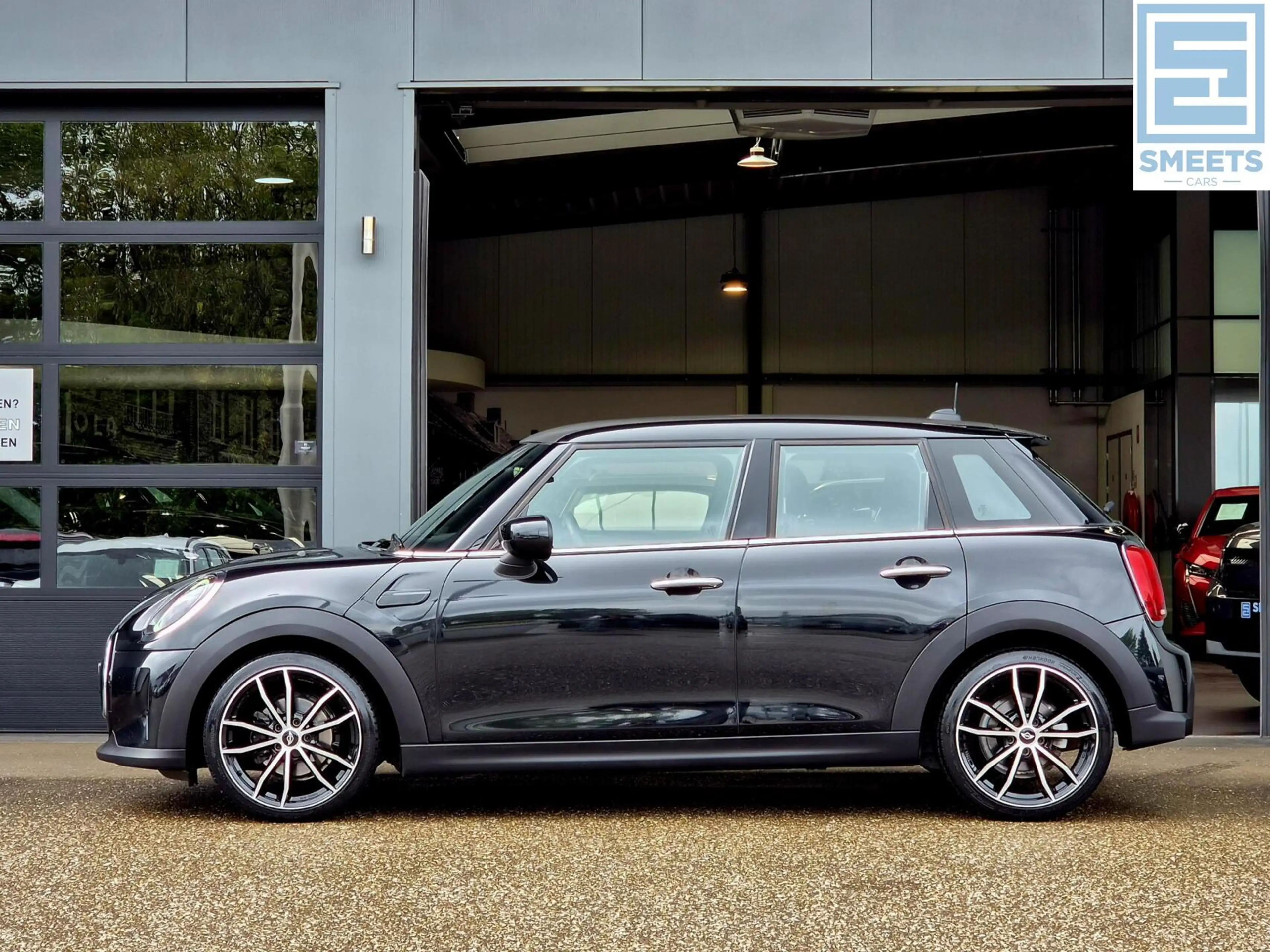 MINI One 5-Deurs 1.5 Business Edition — photo 3