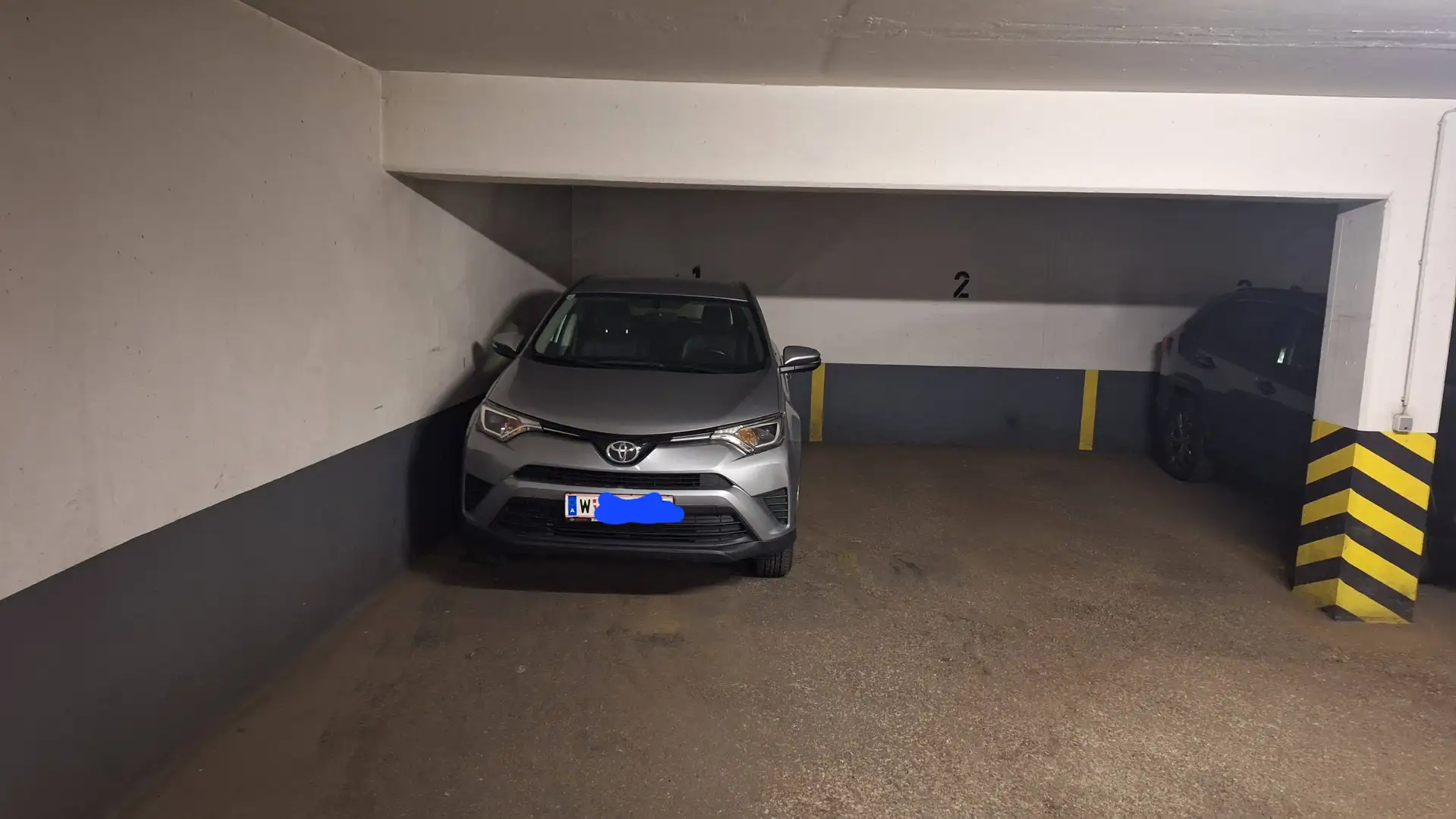 Toyota RAV4 RAV4 2,0 D-4D Active 2WD Active Silber - 2
