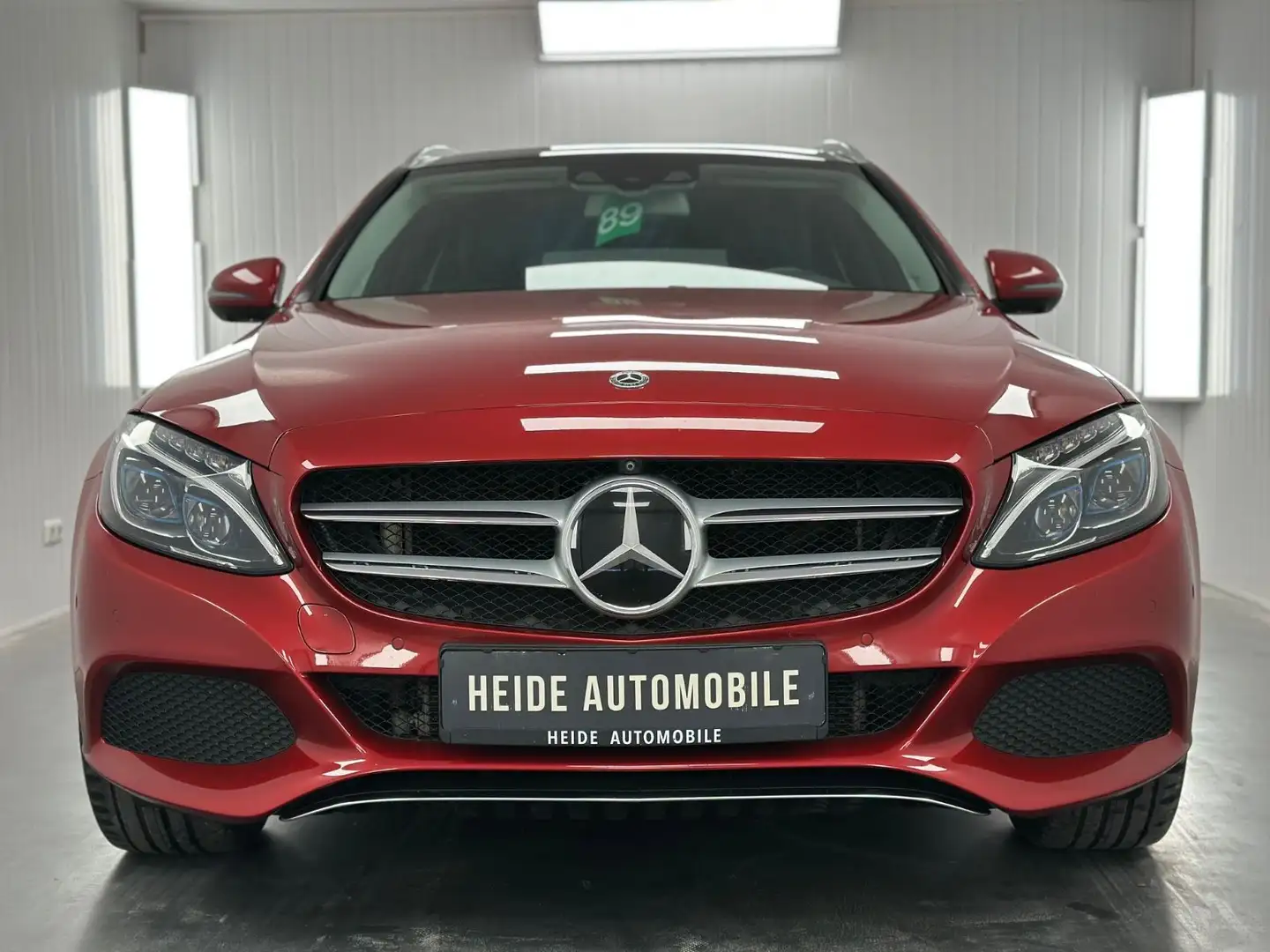 Mercedes-Benz C 350 E Panorama Burmester Luft Hud Acc 360° Roşu - 2