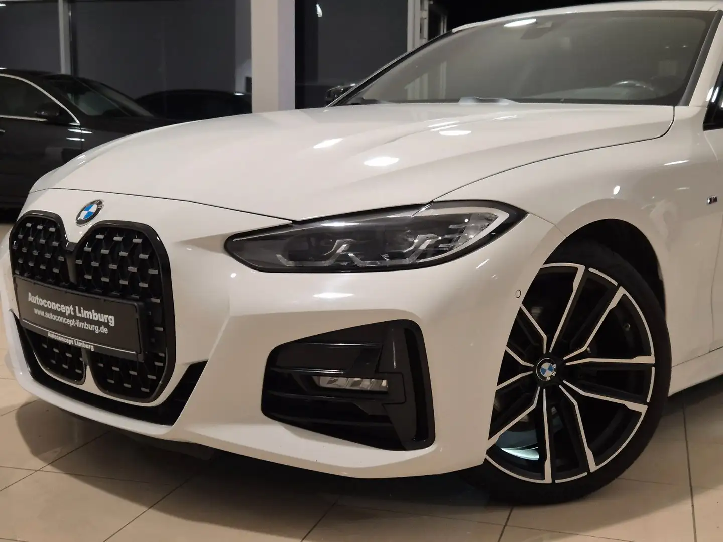BMW 420 d Coupe M Sport/LED/R-CAM/EGSD/19Zoll Wit - 2