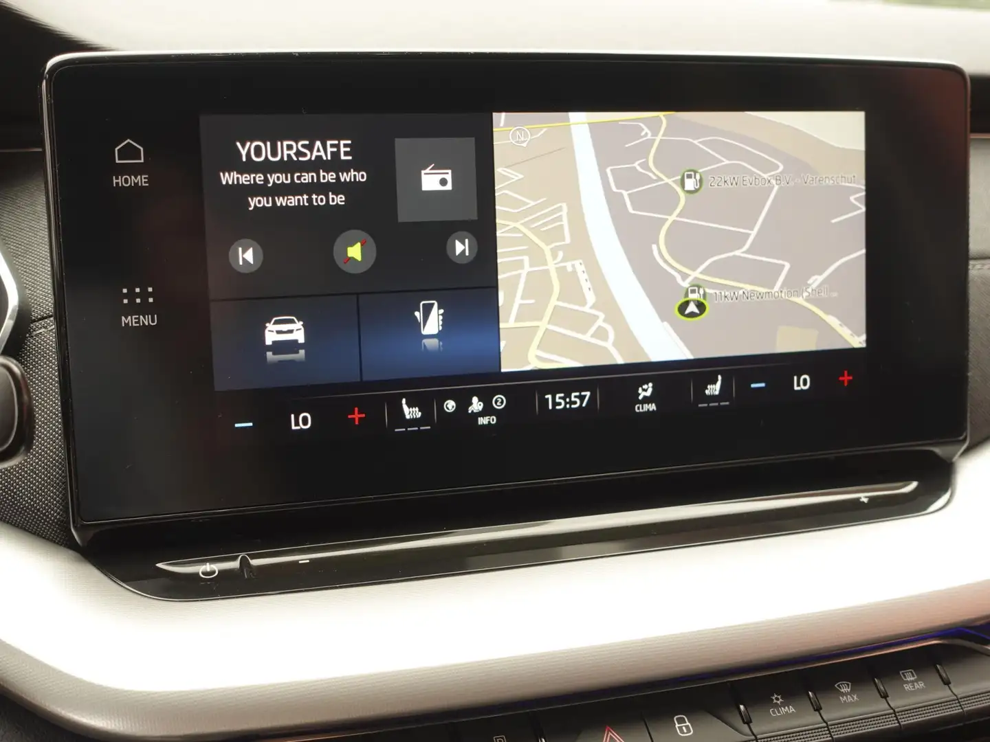 Skoda Octavia Combi 1.0 TSI 110pk Business Edition Plus | Naviga Grijs - 2