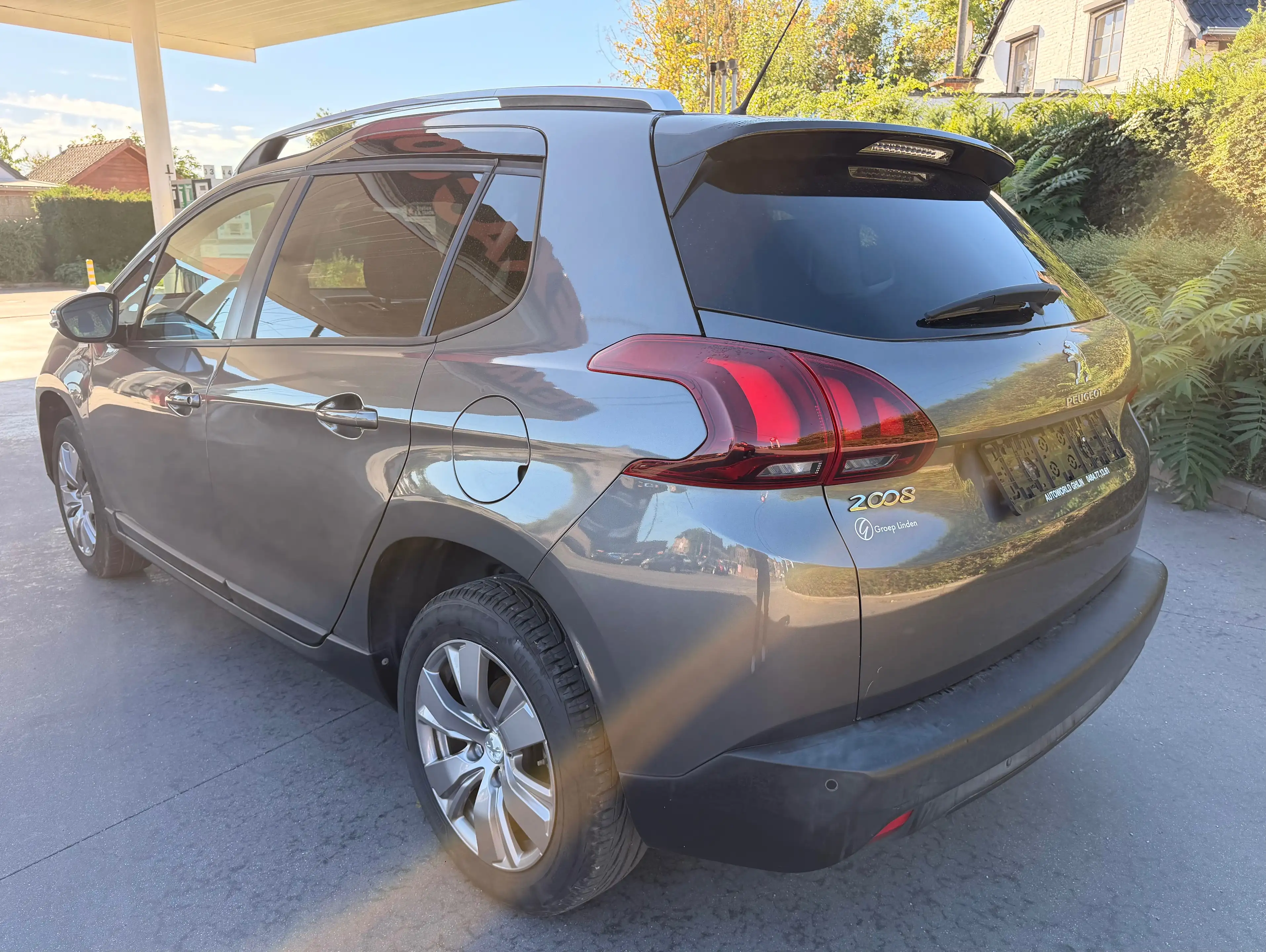 Peugeot 2008 2008 1.2i PureTech Style S — photo 5