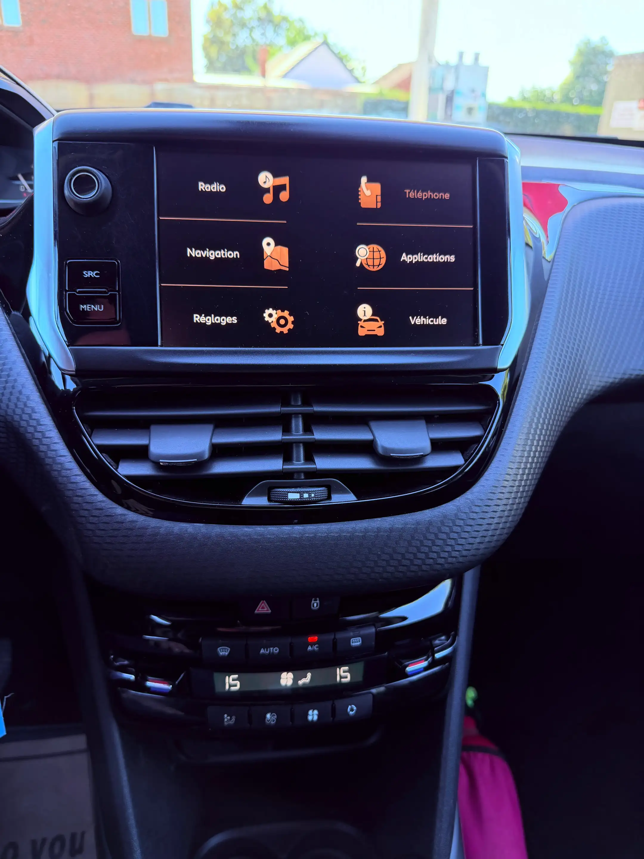 Peugeot 2008 2008 1.2i PureTech Style S — photo 7