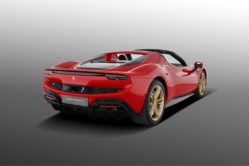 Ferrari 296 GTS — photo 2