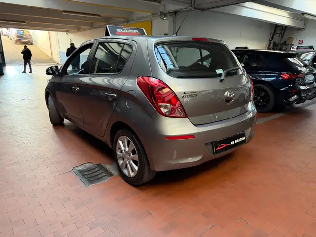 Hyundai I20 view 4